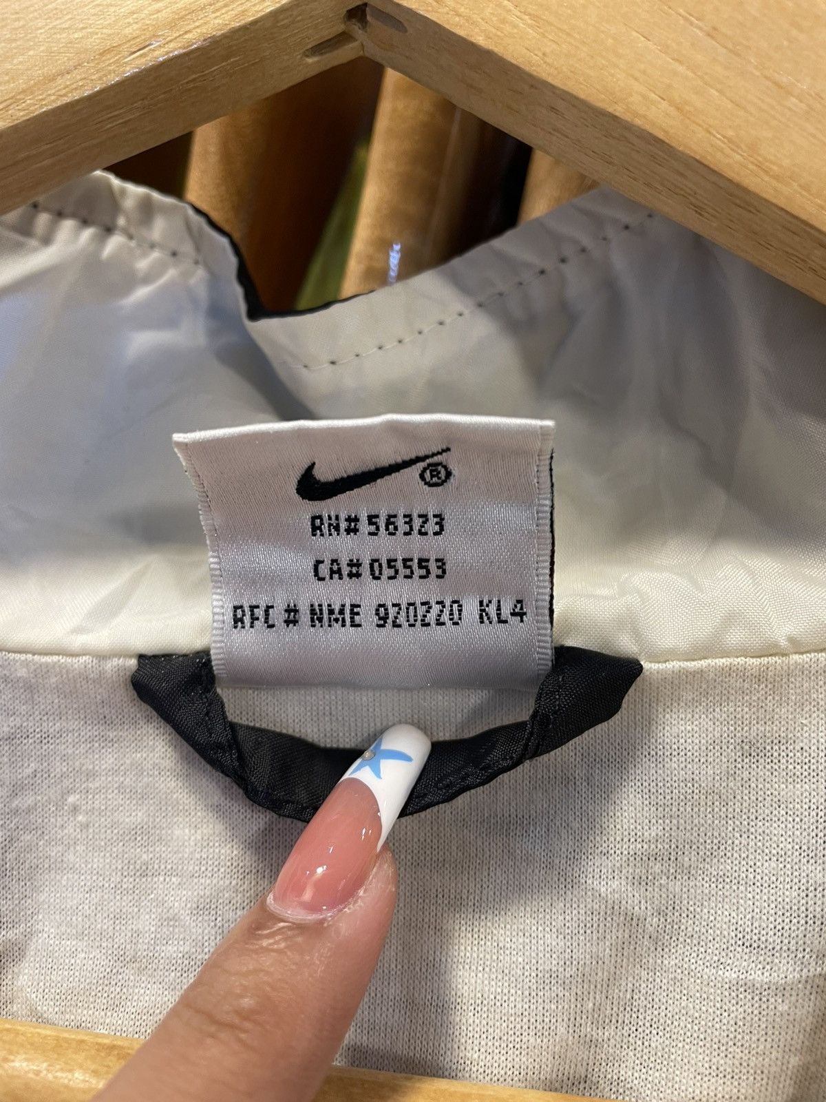 Nike Vintage Nike Big Swoosh Windbreaker Jacket Size US XL / EU 56 / 4 - 5 Thumbnail