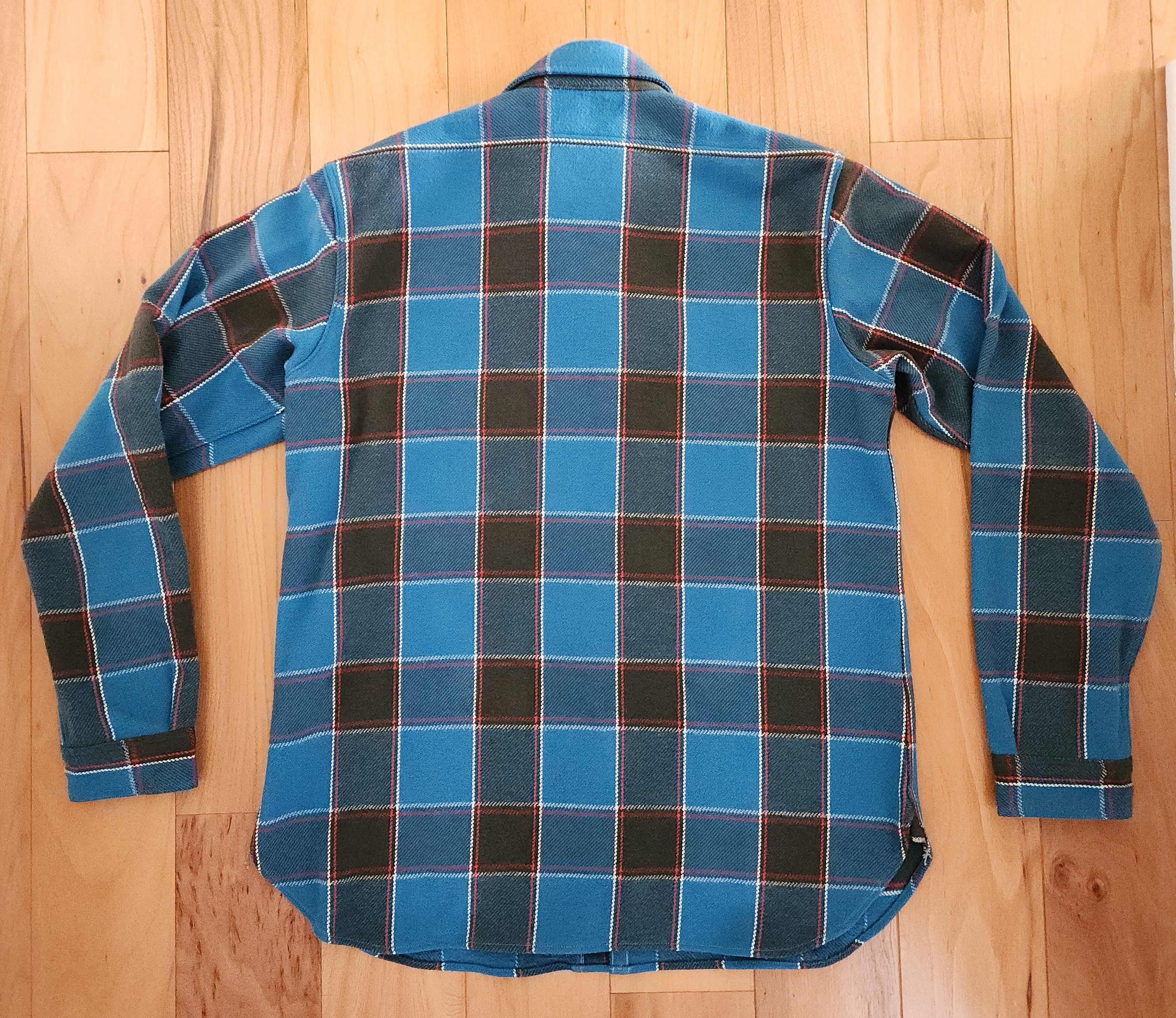 Warehouse Warehouse blue flannel Size Large (16-16.5) Size US L / EU 52-54 / 3 - 2 Thumbnail