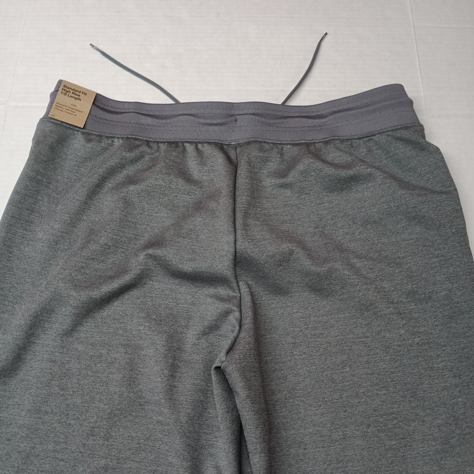 Nike Nike One Women’s Therma-FIT Joggers Women's 2XL Heather Grey Size 42" / US 20 - 9 Thumbnail