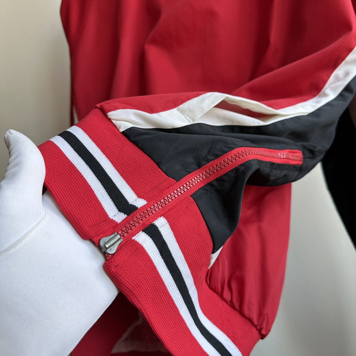 Russell Athletic × Vintage Vintage 90s Russell Athletic Water Resistant Nylon Jacket Size US L / EU 52-54 / 3 - 10 Thumbnail