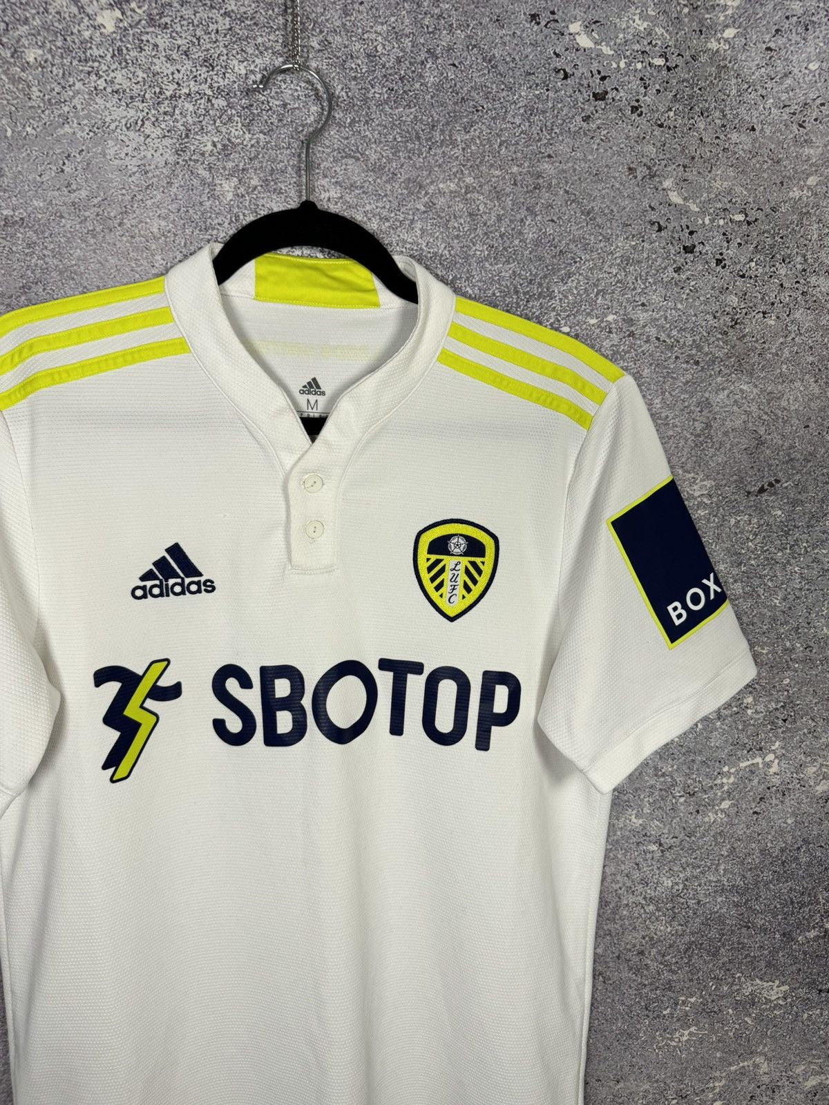 Adidas × Vintage Vintage Leeds United 2021/22 Adidas Soccer Jersey Medium Size US M / EU 48-50 / 2 - 2 Thumbnail