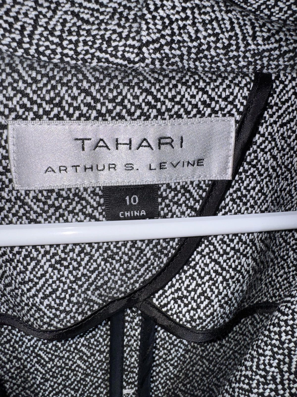 Other Tahari Arthur S. Levine Women's Blazer Jacket Size 10 Size L / US 10 / IT 46 - 2 Thumbnail
