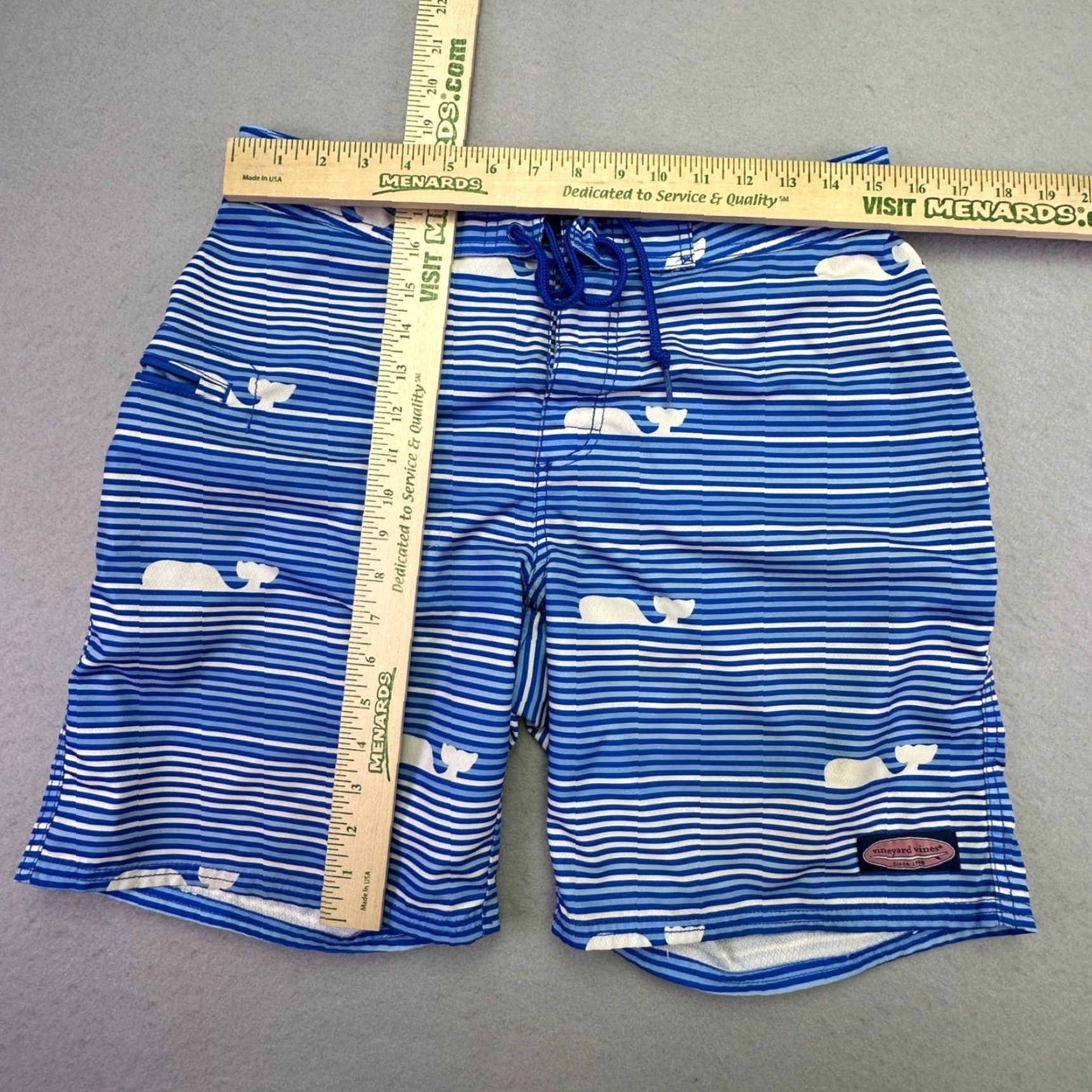 Vineyard Vines Vineyard Vines Whale Stripe Board Shorts Men Size 30 Blue White Swim Trunks Size US 29 - 2 Thumbnail
