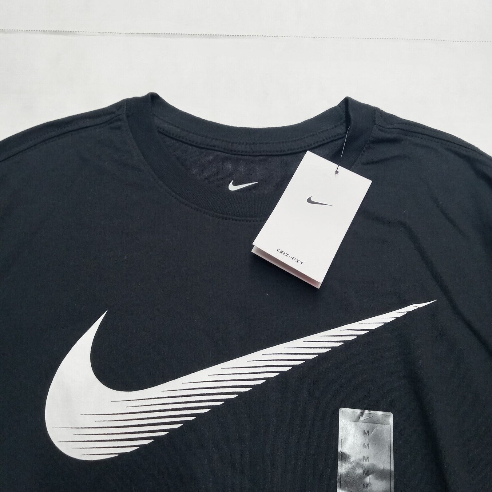 Nike Nike Dri-FIT Swoosh Training T-Shirt Men's M Black/White Size US M / EU 48-50 / 2 - 2 Thumbnail