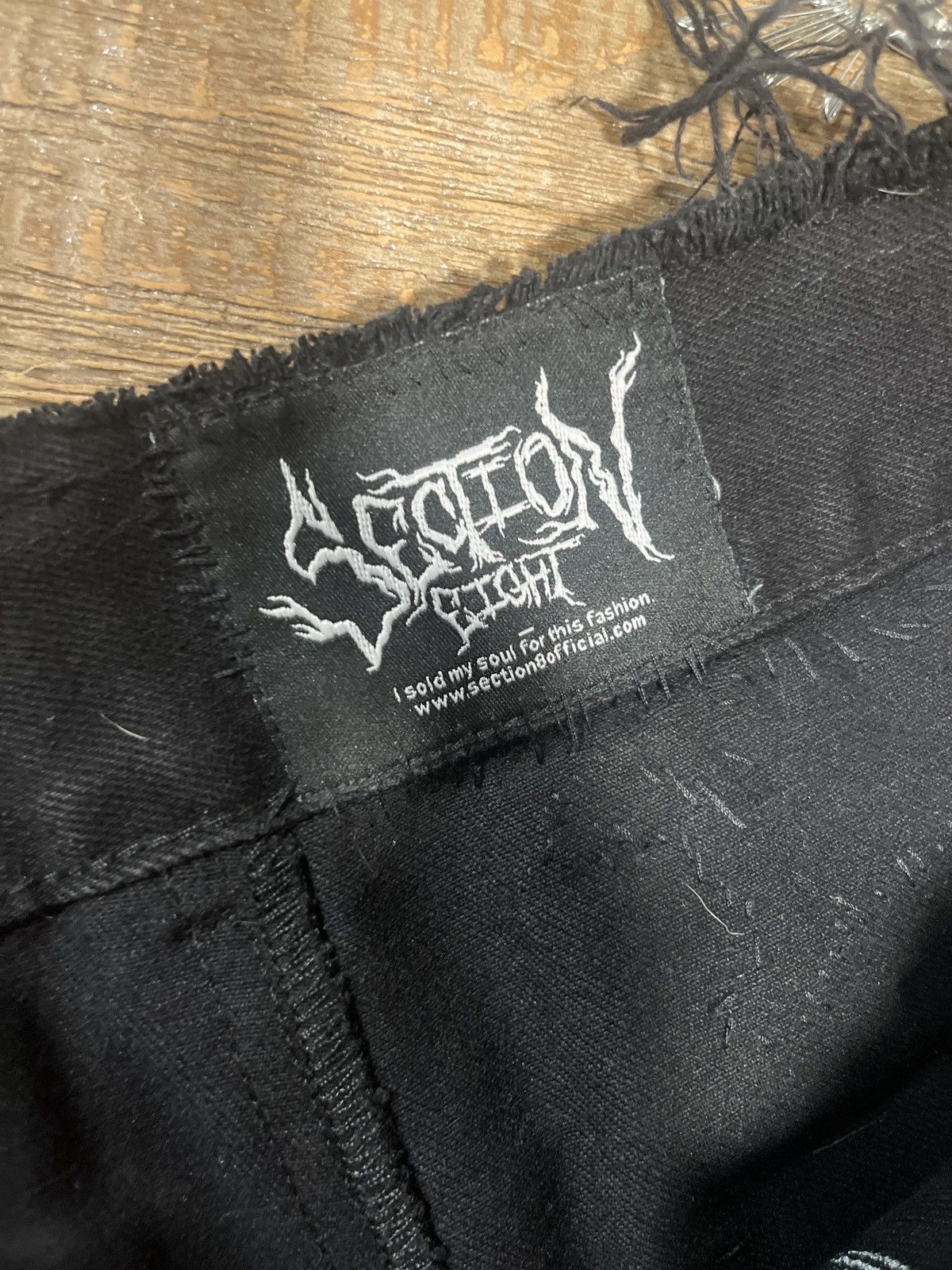 Section 8 SECTION 8 PATCH DENIM (1 of 1) Size US 32 / EU 48 - 9 Thumbnail