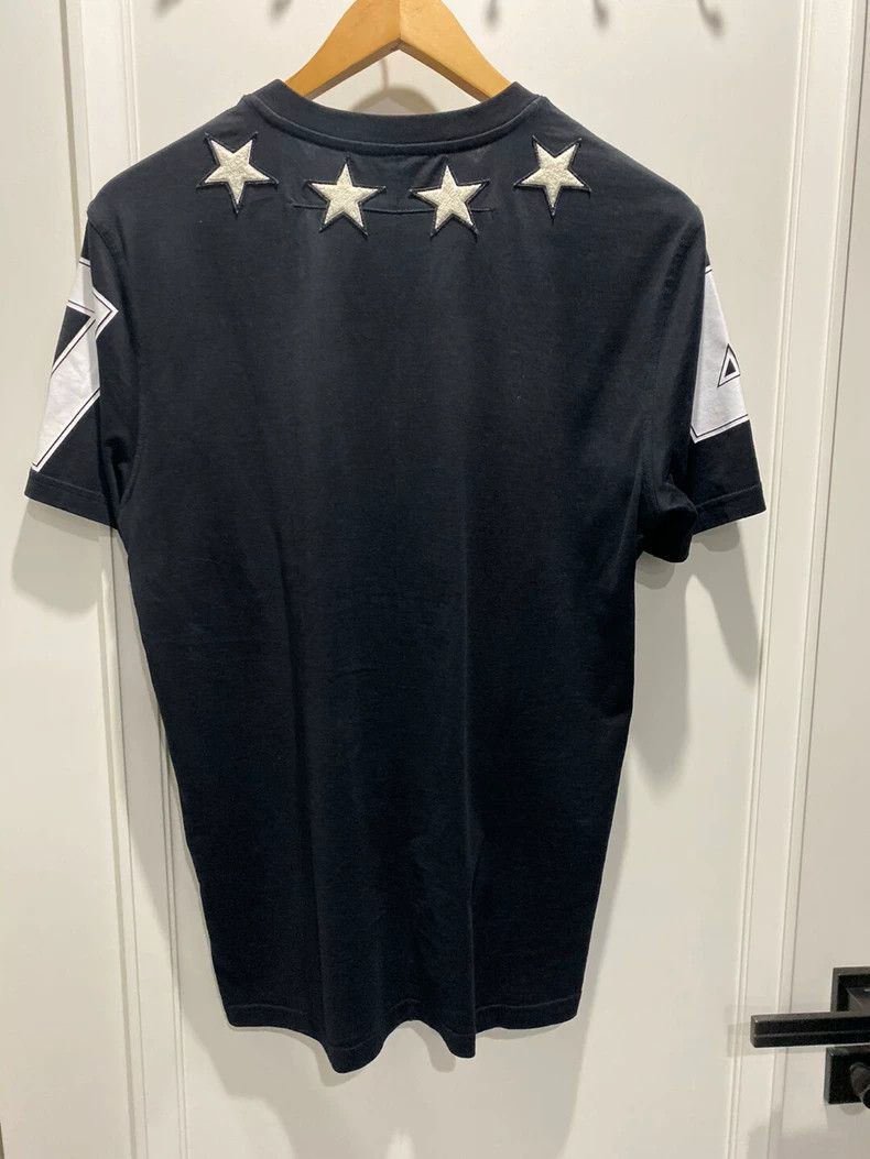Givenchy Givenchy 17 spring/summer five-star velvet short-sleeve shi Size US M / EU 48-50 / 2 - 3 Thumbnail