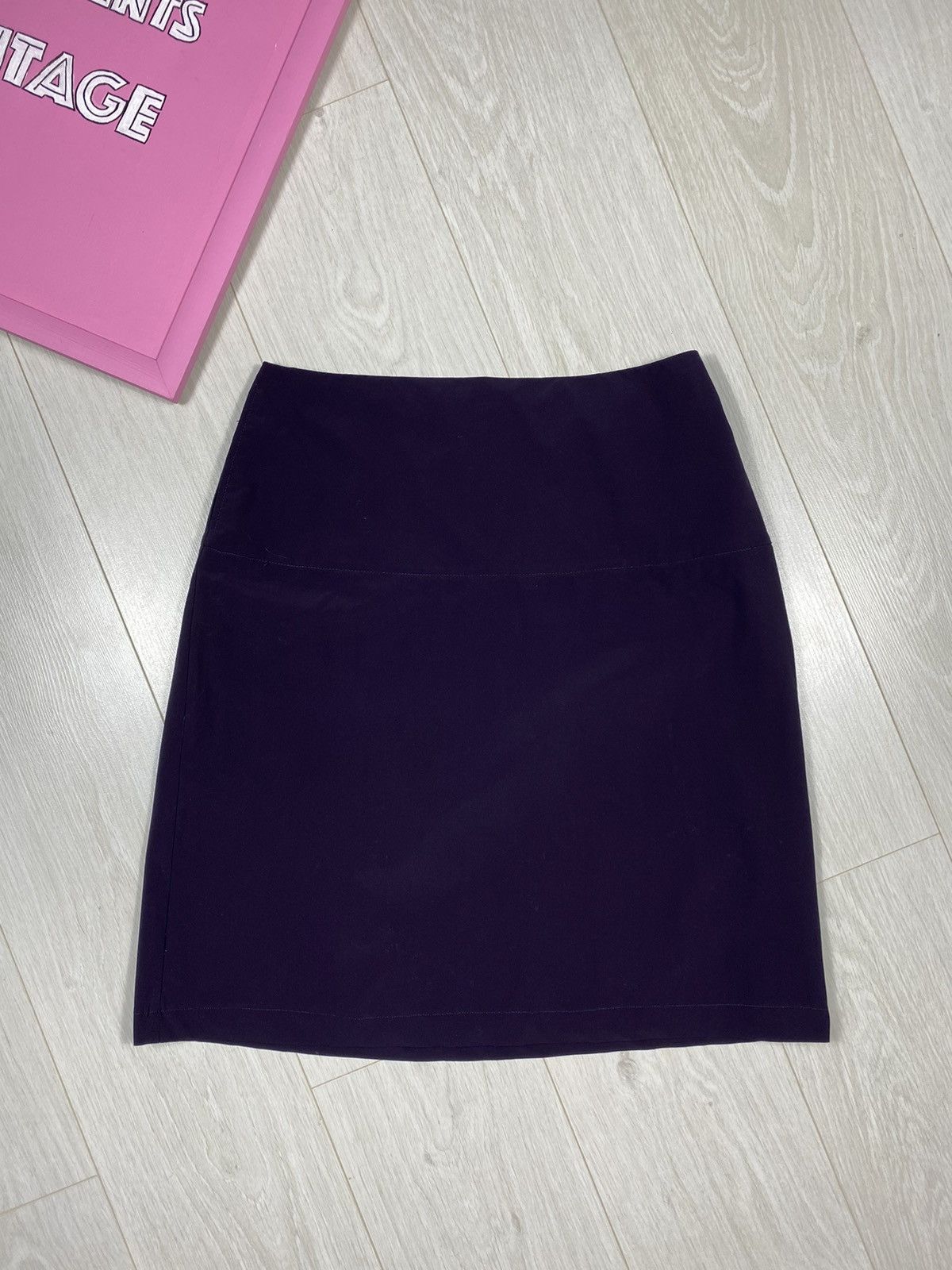 Designer Hovman Side Ruche Skirt Pencil Size 30" / US 8 / IT 44 - 3 Thumbnail