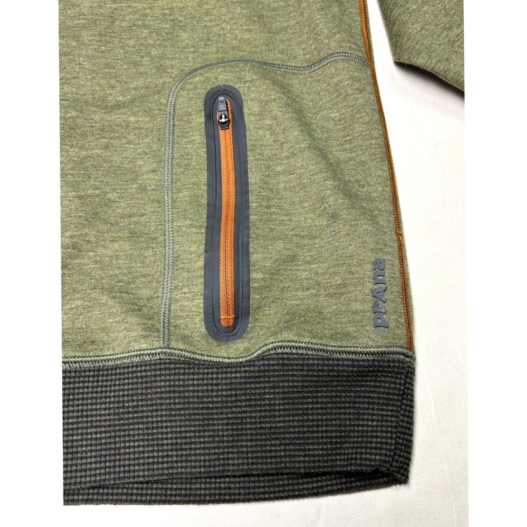 Prana Prana Breathe Mens Crewneck Sweatshirt Olive Green Large Pocket M/L Regular Size US L / EU 52-54 / 3 - 2 Thumbnail