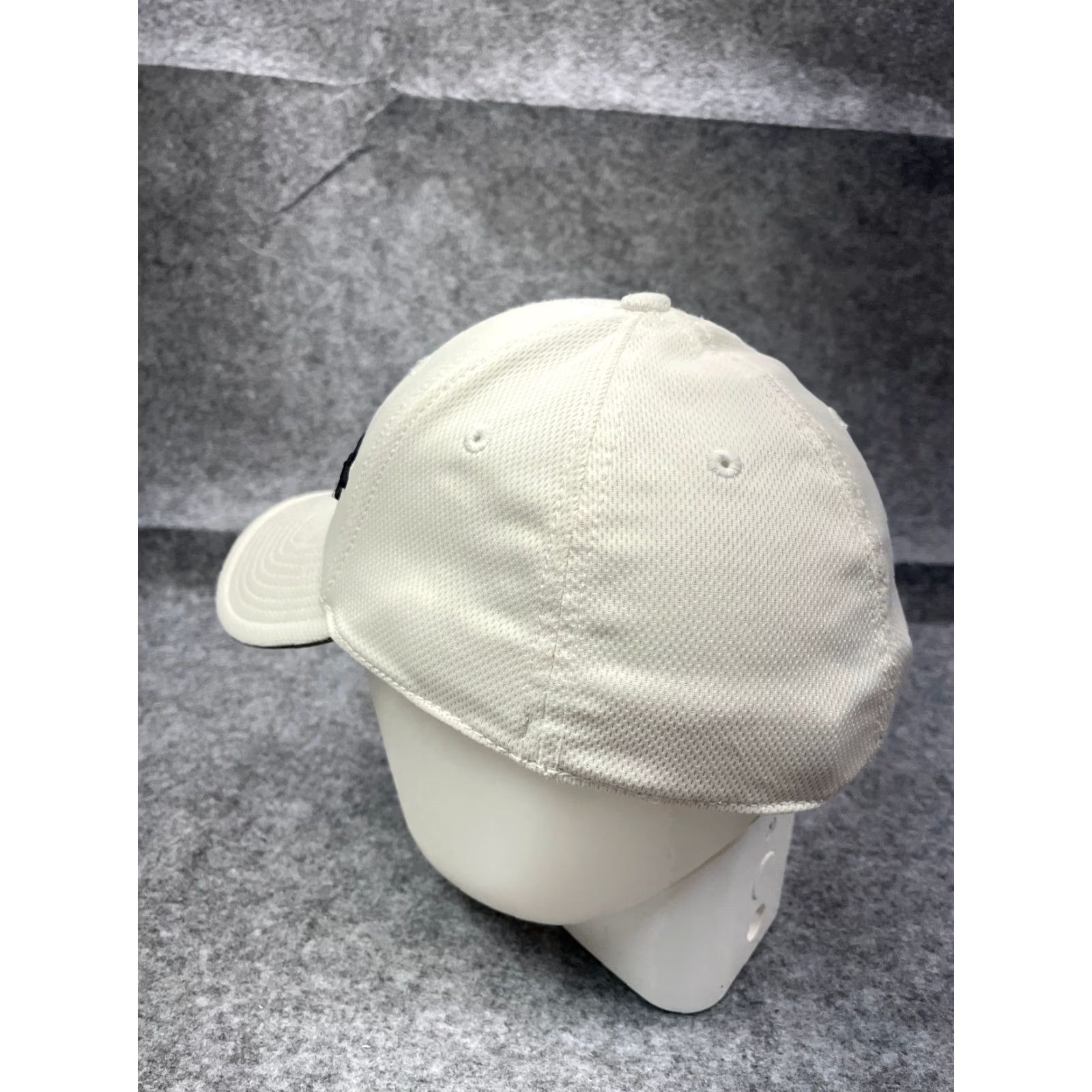 Titleist Titleist Hat Cap Fitted Adult White 100% Polyester Nike Mountain Falls Golf Club Logo Outdoor Lightweight Men Hats Size ONE SIZE - 5 Thumbnail