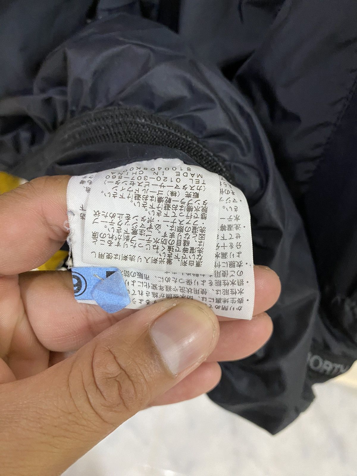 The North Face The North Face Goretex Outwear Yellow Size US L / EU 52-54 / 3 - 20 Thumbnail
