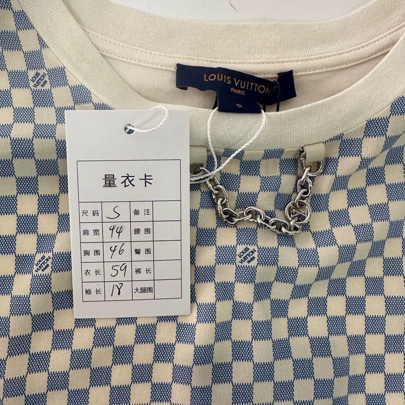 Louis Vuitton Louis Vuitton Checkerboard check round neck short sleeve T- Size S / US 4 / IT 40 - 5 Thumbnail