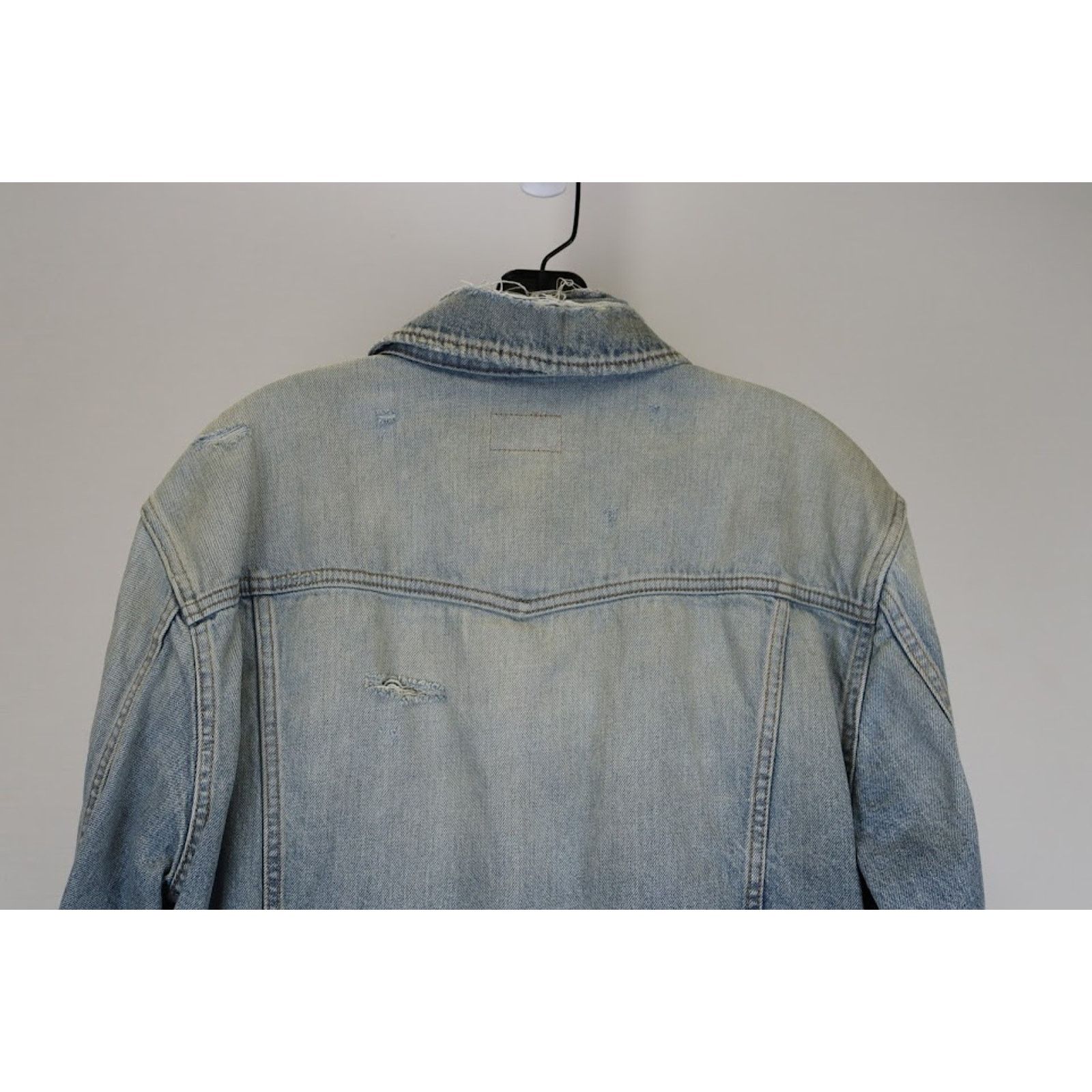 Saint Laurent Paris o1rshd1 Classic Denim Jacket in Sky Blue Size US M / EU 48-50 / 2 - 17 Thumbnail