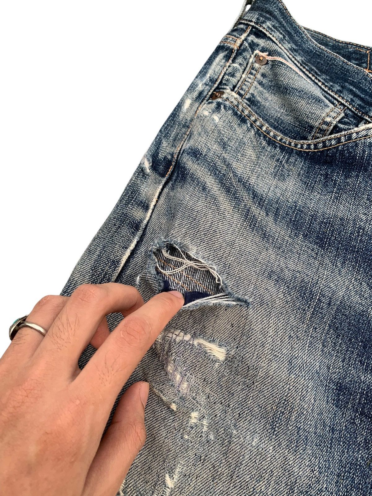 Edwin VINTAGE EDWIN 505 SELVEDGE FADED & RUSTY DISTRESSED DENIM Size US 32 / EU 48 - 25 Thumbnail
