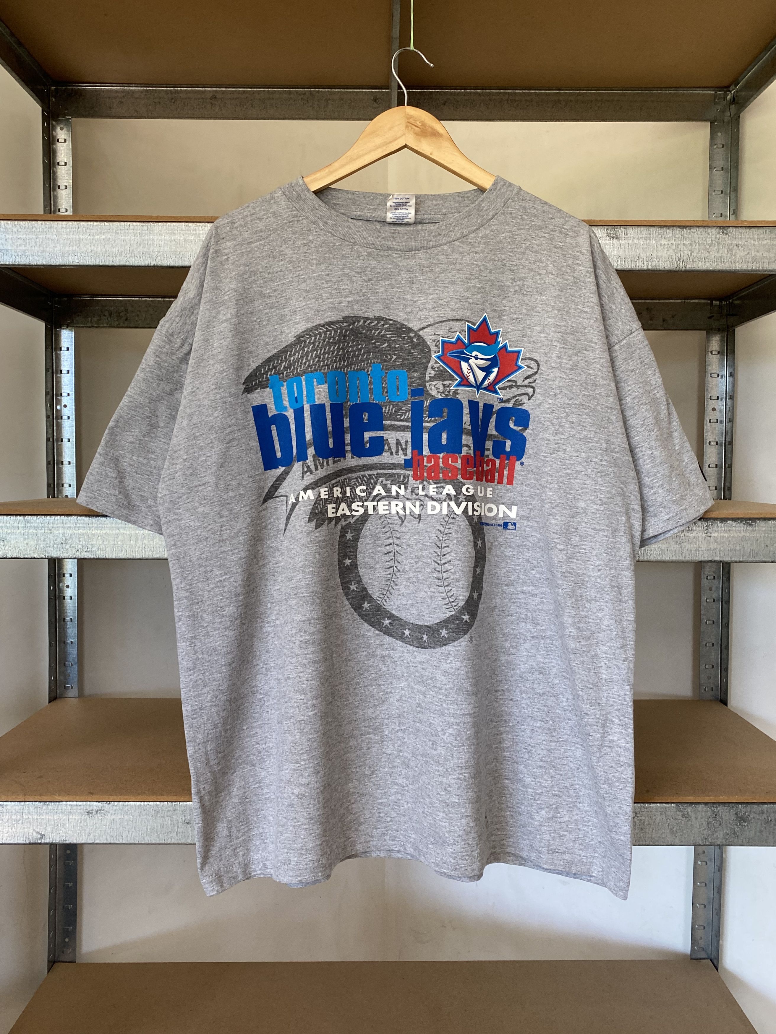 MLB Toronto Blue Jays Vintage 1996 MLB Gray Tee Size US XL / EU 56 / 4 - 1 Thumbnail