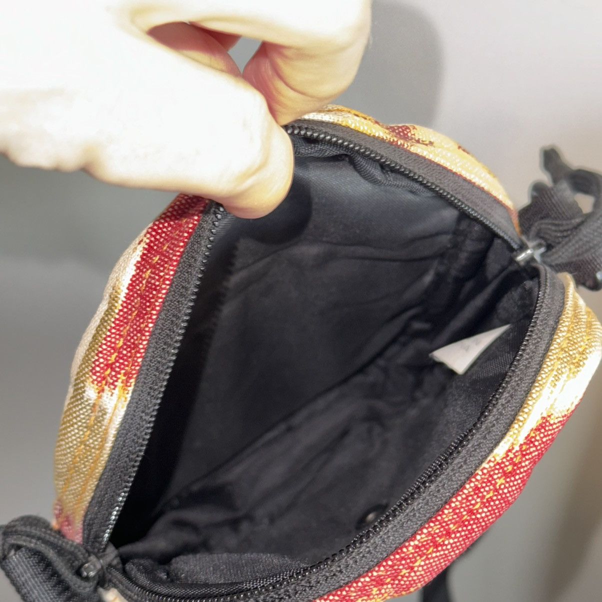 Supreme 2012 Supreme Ikat Shoulder Camera Bag Size ONE SIZE - 8 Thumbnail