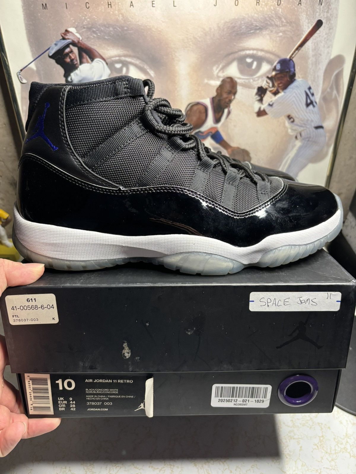 Jordan Brand Air Jordan 11 Retro 2016 Space Jam 2016 Size US 10 / EU 43 - 1 Thumbnail