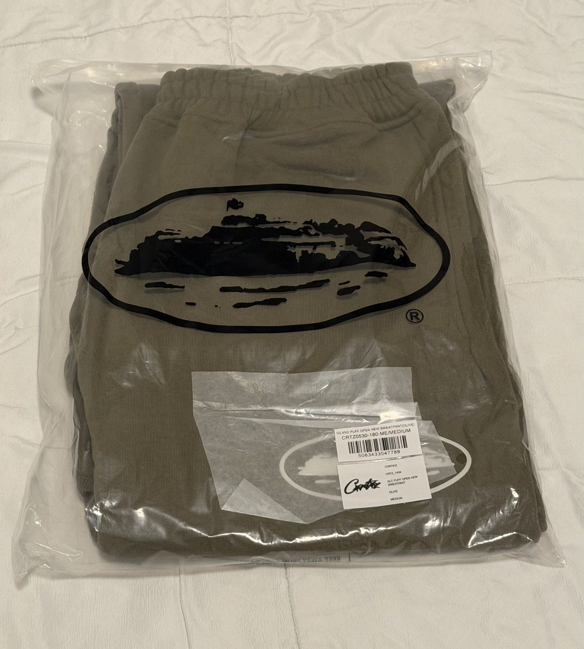 Corteiz Corteiz Island Puff Print Tracksuit Sweatsuit Olive Size M Size US M / EU 48-50 / 2 - 8 Thumbnail