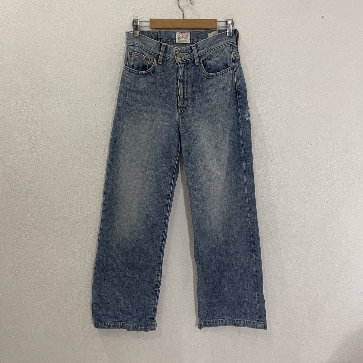 image of Vintage Ungrid Distressed Denim Jeans in Blue, Men's (Size 26)
