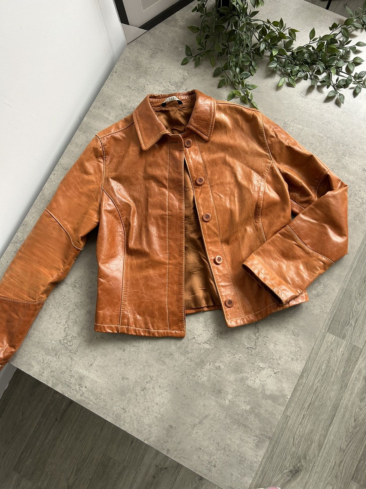 Vintage Leonardo 100 % leather jacket made in Italy Size M / US 6-8 / IT 42-44 - 4 Thumbnail