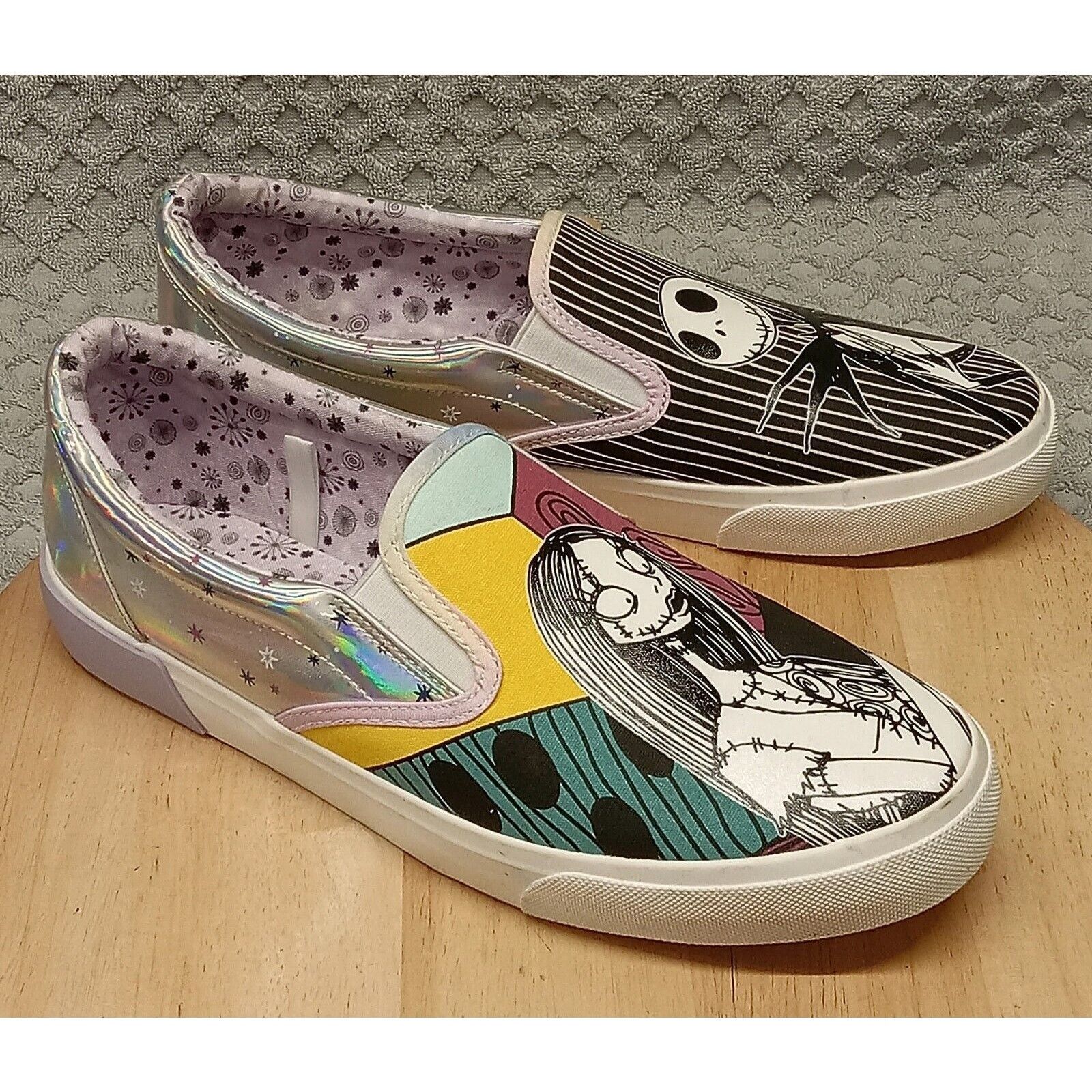 Disney Disney Nightmare Before Christmas Sneakers 11 Canvas Slip On Size US 11 / EU 44 - 2 Thumbnail