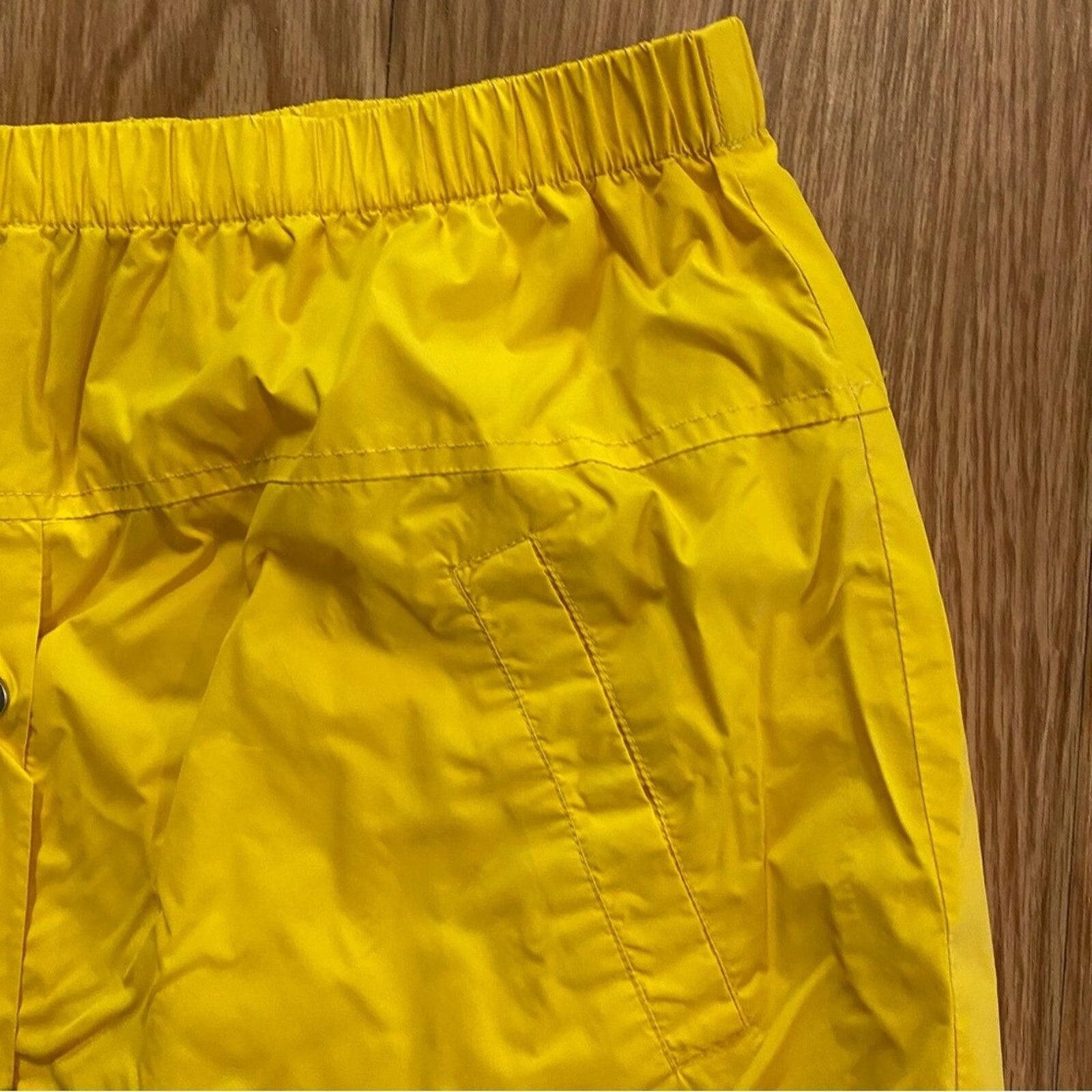 Forever 21 Forever 21 Yellow Raincoat Mini Skirt Y2K Womens Medium Size 32" / US 10 / IT 46 - 4 Thumbnail
