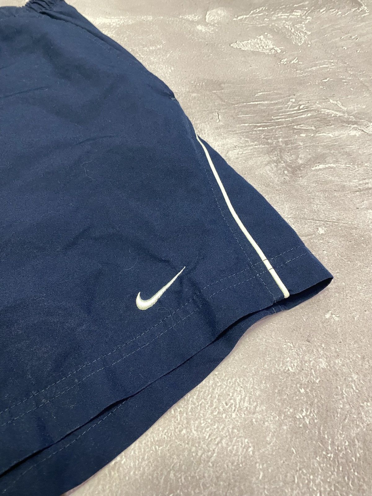 Nike 90s Vintage Nike Nylon Shorts Summer Y2K Swoosh ACG Size US 34 / EU 50 - 3 Thumbnail