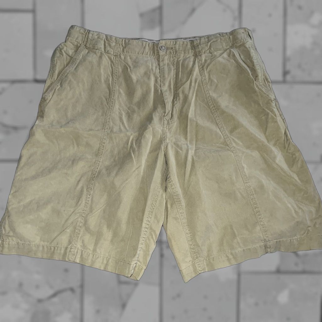 Tommy Bahama Tommy Bahama Shorts Beige Casual Mens Size 36 Chino Regular Season? Size US 36 / EU 52 - 1 Thumbnail