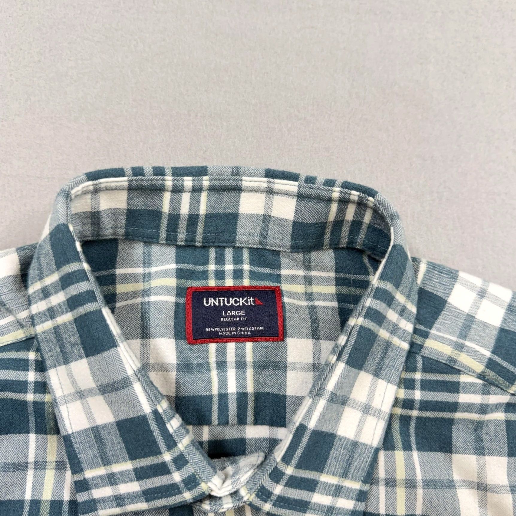 UNTUCKit UNTUCKit Shirt Mens Large Green Plaid Long Sleeve Button-Up Stretch Flannel Size US L / EU 52-54 / 3 - 2 Thumbnail