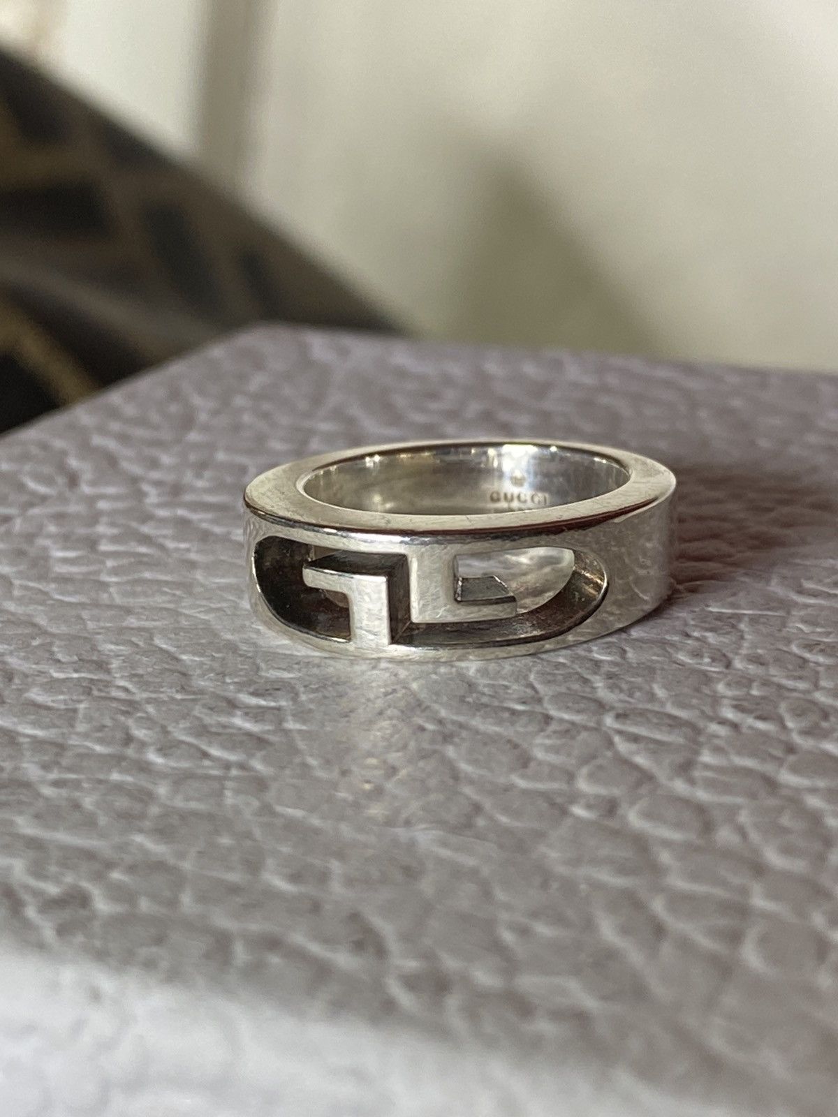 Gucci Gucci GG Silver Ring Sterling Silver Preowned Size 4.5 Size ONE SIZE - 5 Thumbnail