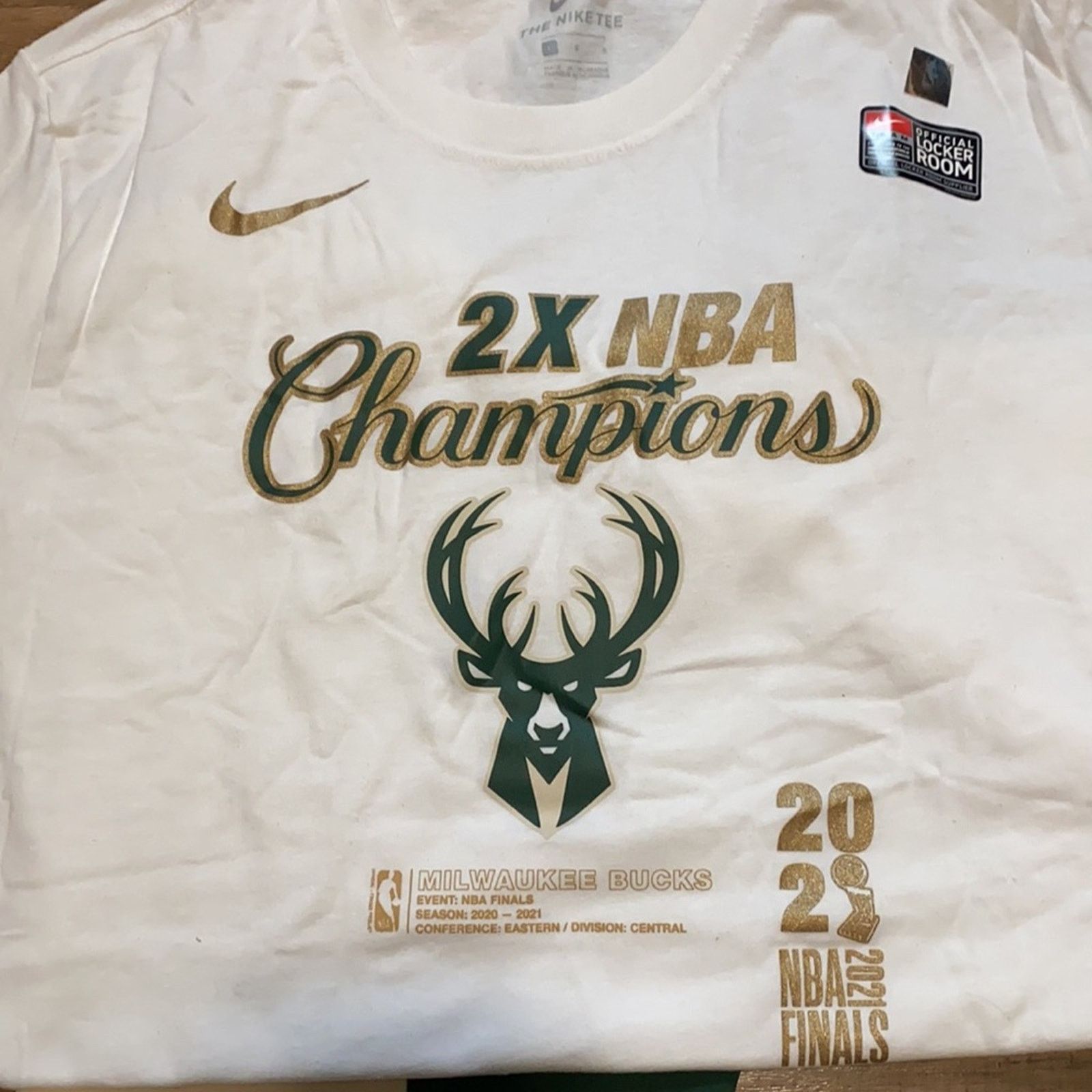Nike Nike NBA Milwaukee Buck Short Sleeve Sweatpants Matching Set Size US 30 / EU 46 - 10 Thumbnail