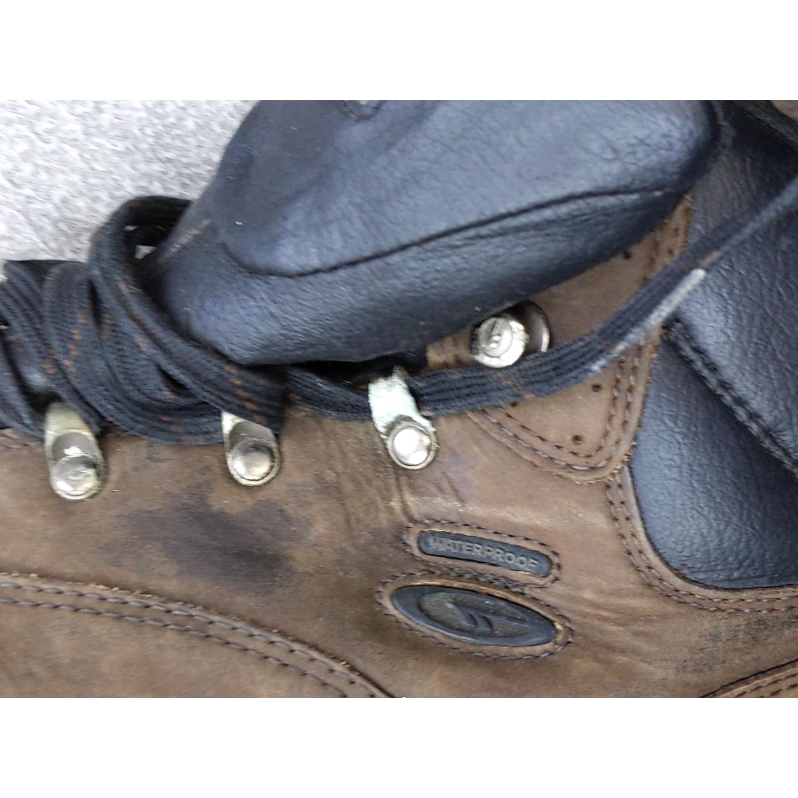 Vintage Hi-Tec Altitude IV W Boots Womens 8.5 Brown Leather Waterproof Hiking Combat Shoes Size US 9 / IT 39 - 2 Thumbnail