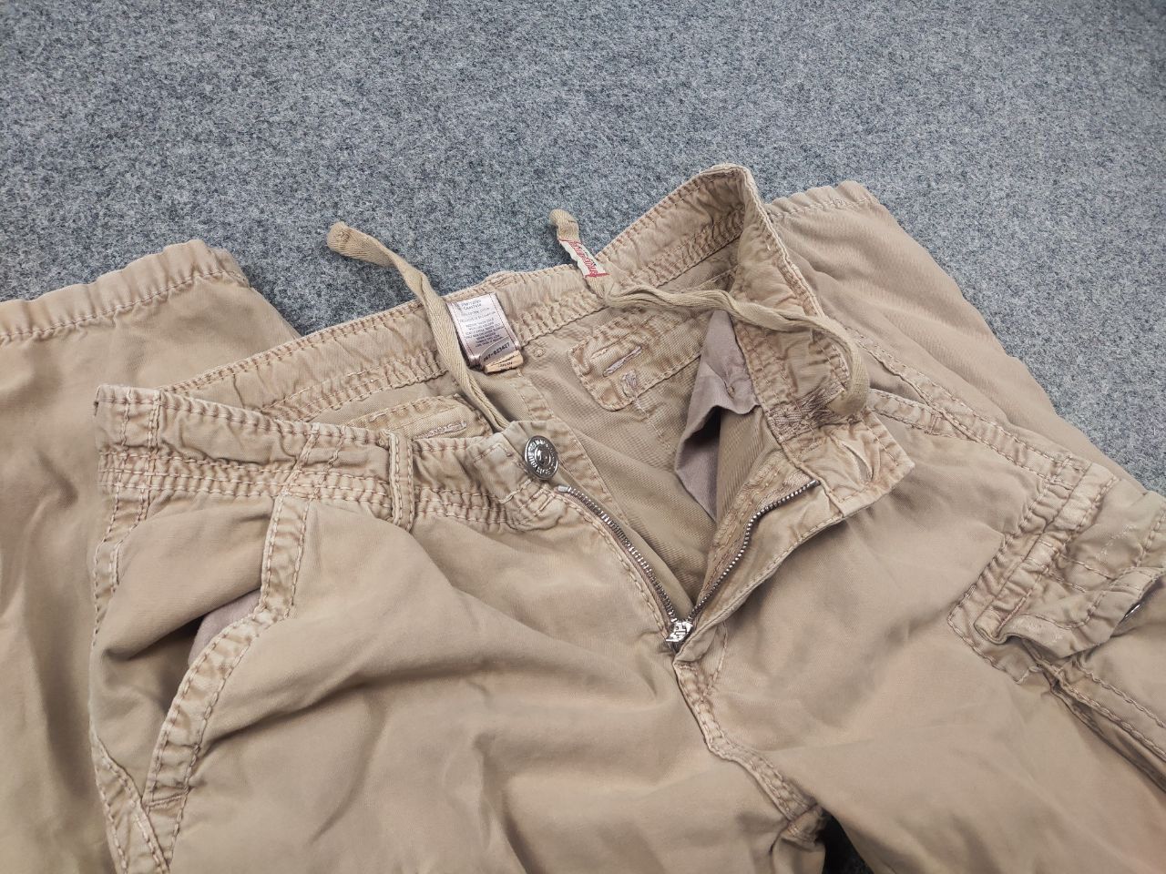 True Religion Vintage True Religion embroidered Faded Cargo Pants Supreme Size US 34 / EU 50 - 16 Thumbnail