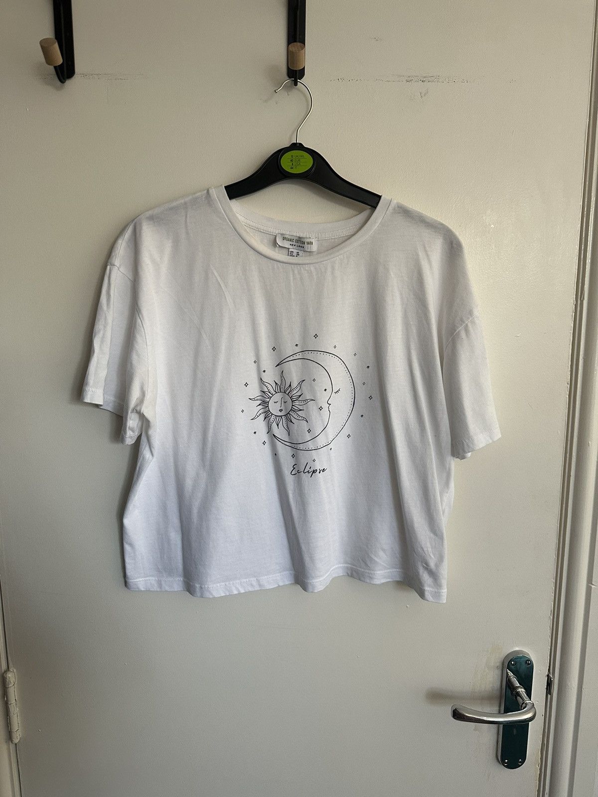 New Look New Look Celestial Print Graphic T-Shirt in White Size M / US 6-8 / IT 42-44 - 3 Thumbnail