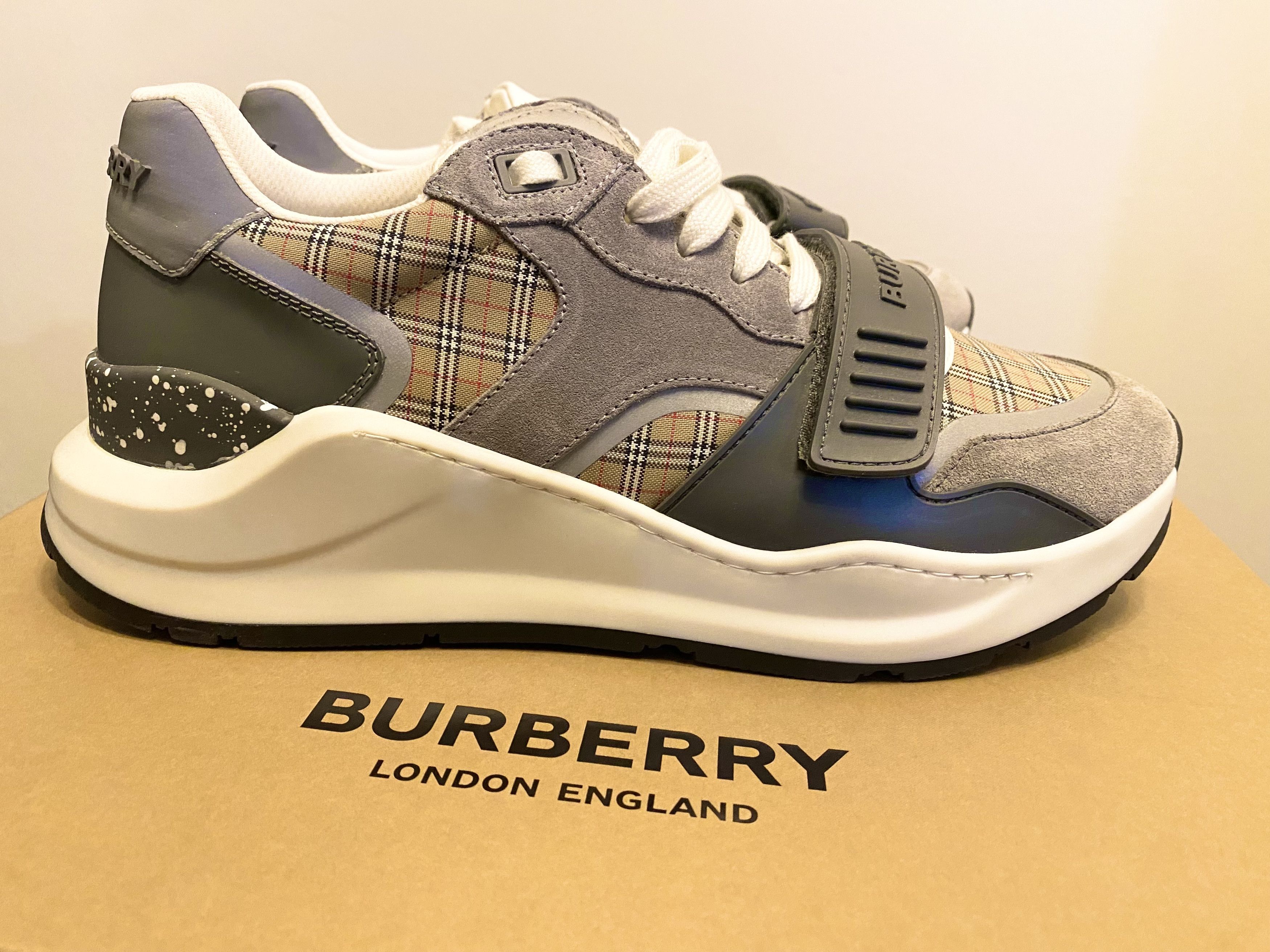 Burberry Ramsey Size US 12 / IT 42 - 7 Thumbnail