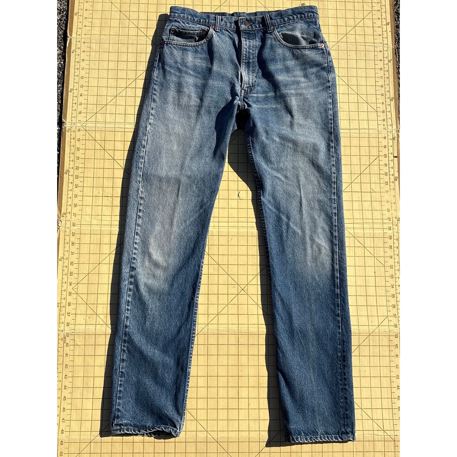 Levi's Vintage 80s Levi’s 505 0217 zipper fly USA made 35x36(33x36) Size US 33 - 1 Thumbnail