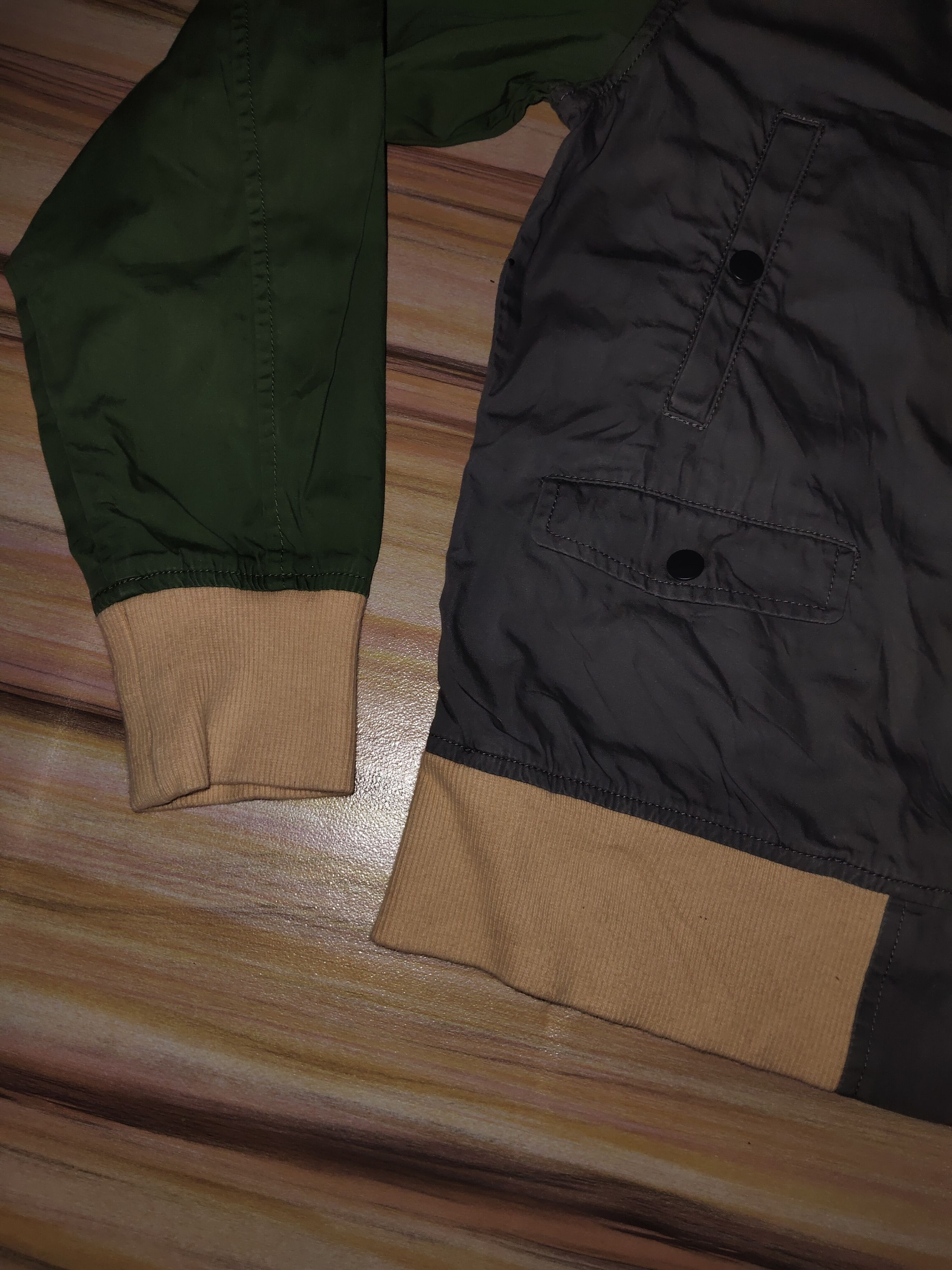 Undercover × Uniqlo UNDERCOVER UNIQLO Kids Bomber Jacket Size US M / EU 48-50 / 2 - 6 Thumbnail