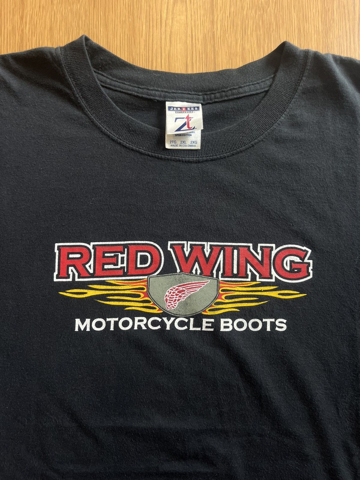 Red Wing Vintage RED WING MOTORCYCLE BOOTS 00’s Tshirt Size US XXL / EU 58 / 5 - 6 Thumbnail