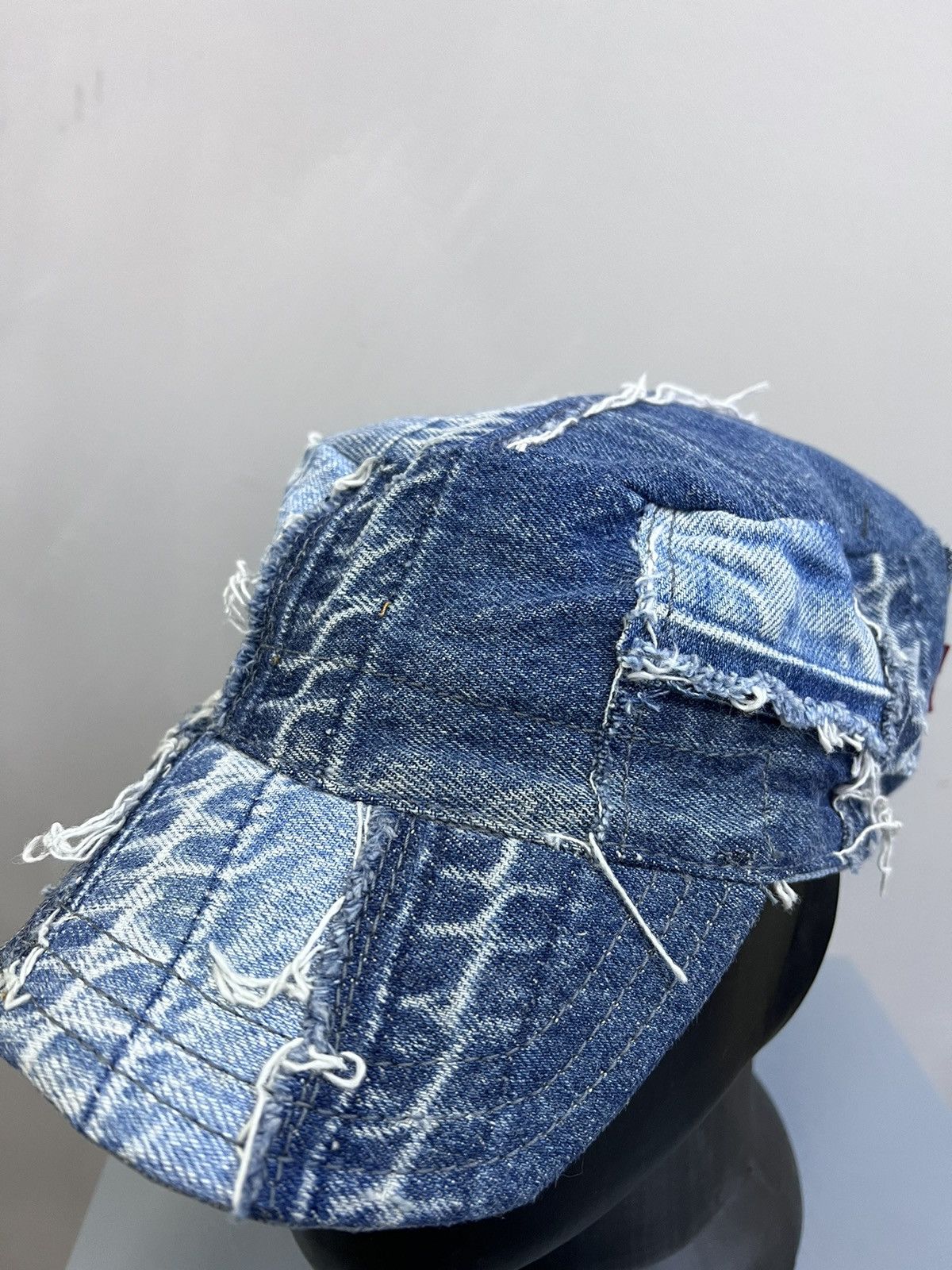 Kapital × Levi's DISTRESSED PATCHWORK REWOKED KAPITAL style CAP Size ONE SIZE - 8 Thumbnail