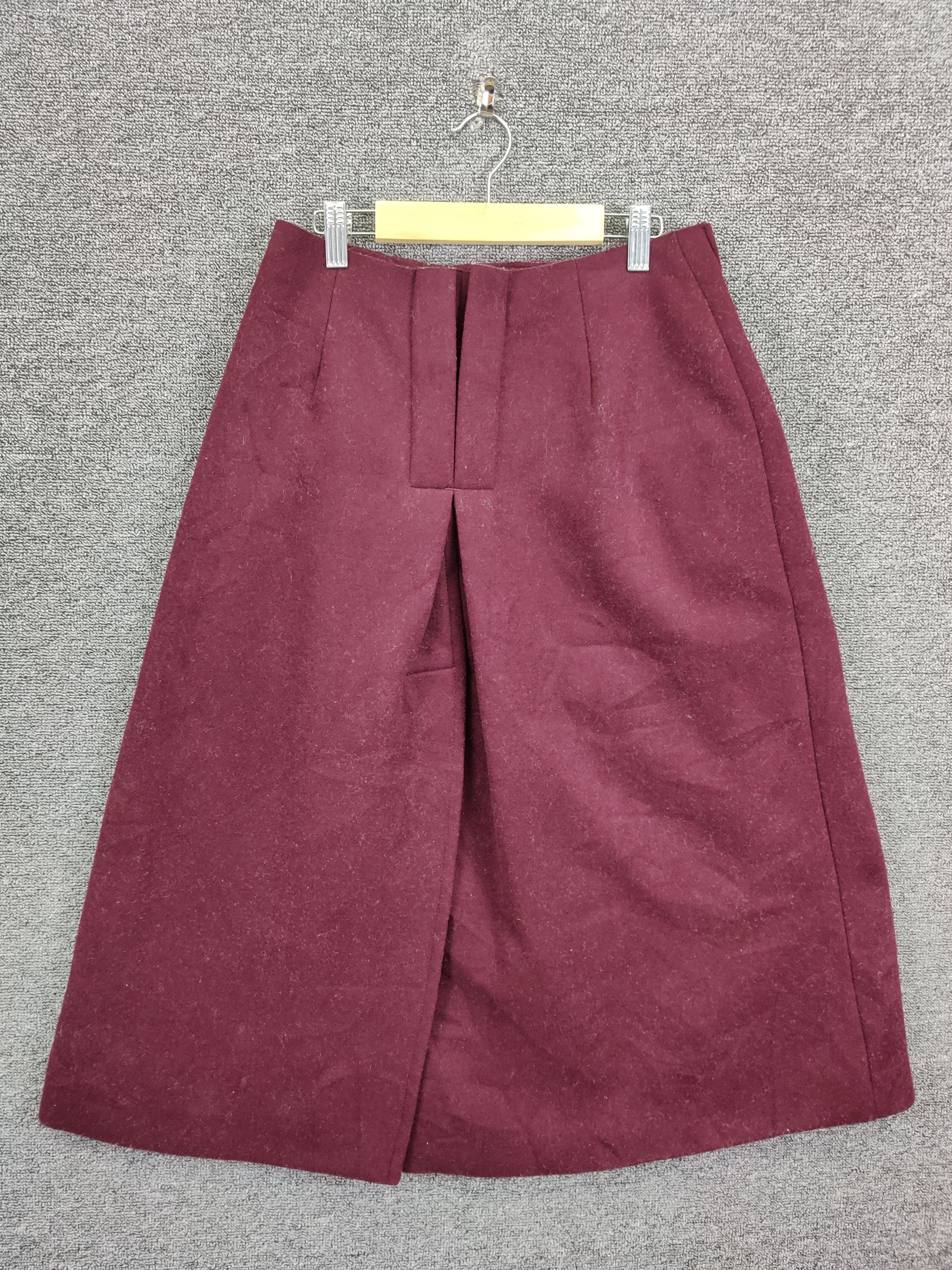 Maison Margiela Maison Margiela Paris Wool Midi Skirt Size 30" / US 8 / IT 44 - 6 Thumbnail