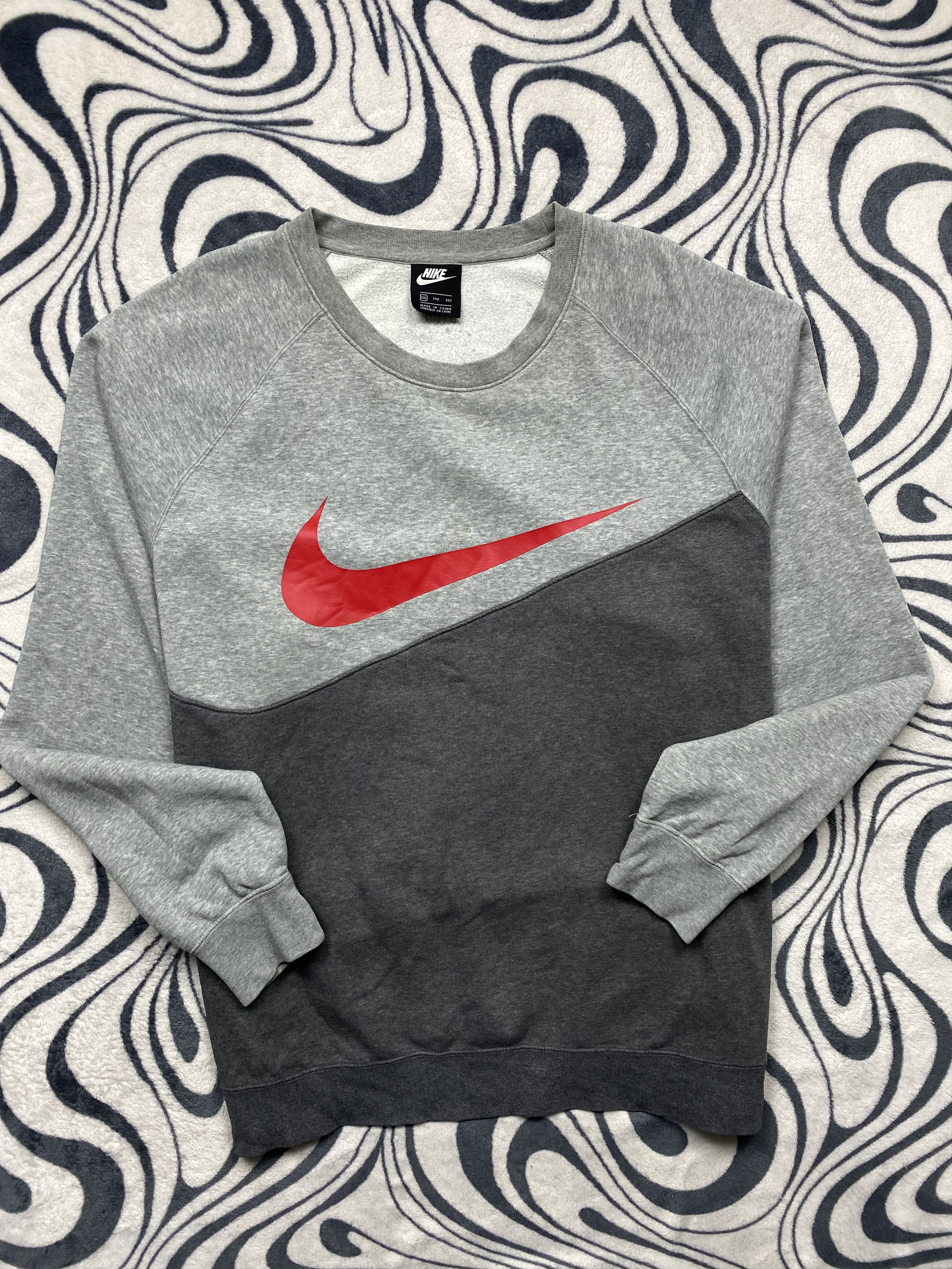Nike Big Swoosh Mens Sweatshirt