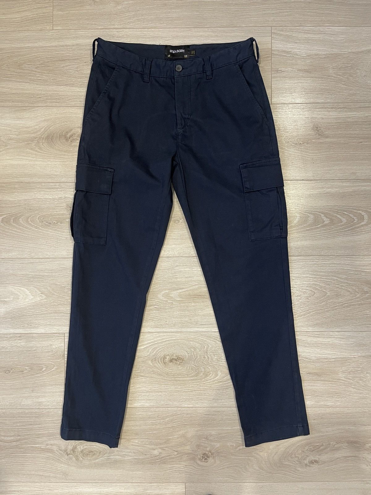 Lyle & Scott Lyle & Scott Slim Cargo Trousers Navy Blue 30/30 Size US 30 / EU 46 - 9 Thumbnail