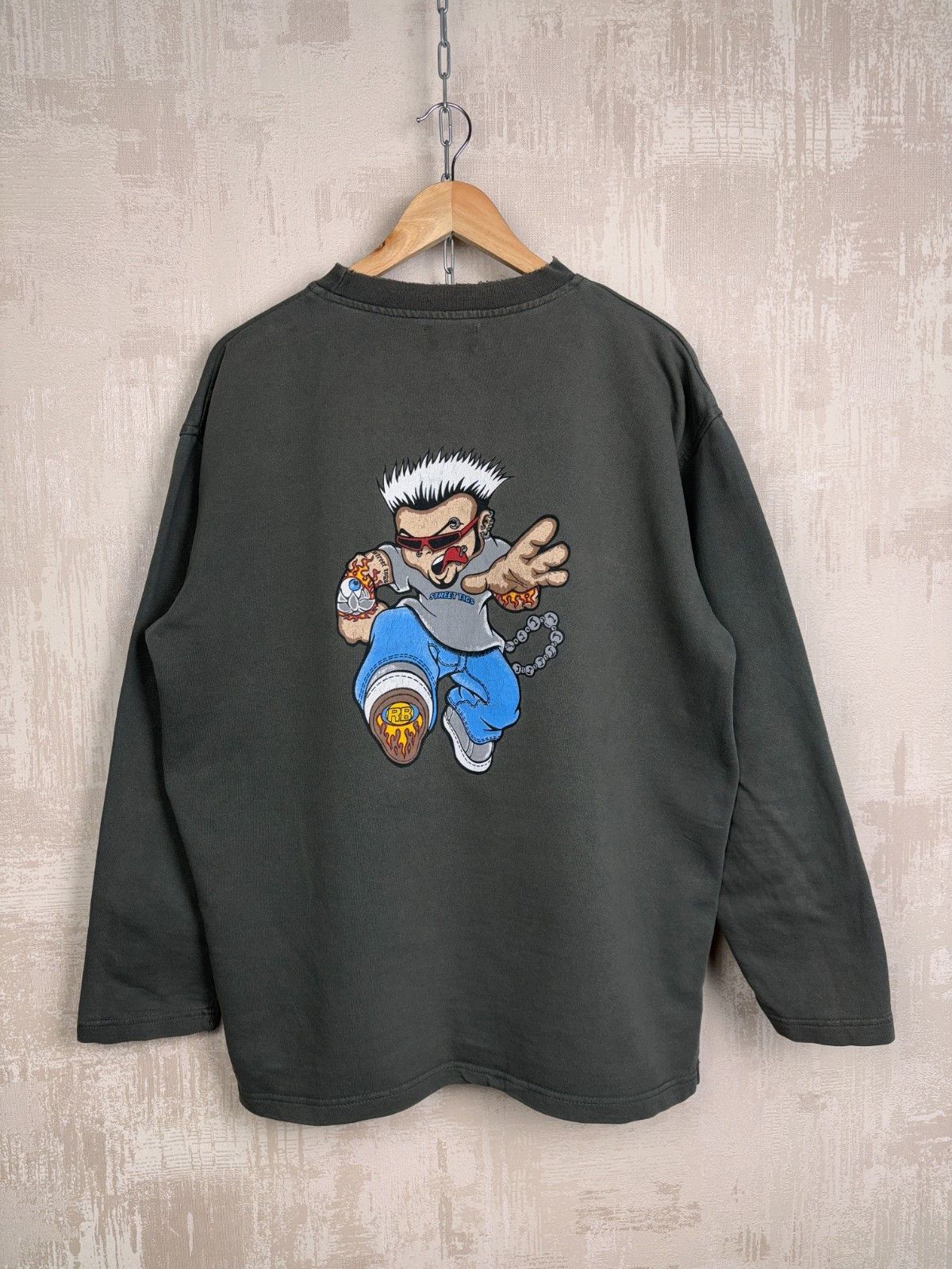 Vintage Vintage Street Tags Graffiti Rap Hip Hop Sweatshirt Y2K Size US L / EU 52-54 / 3 - 1 Thumbnail