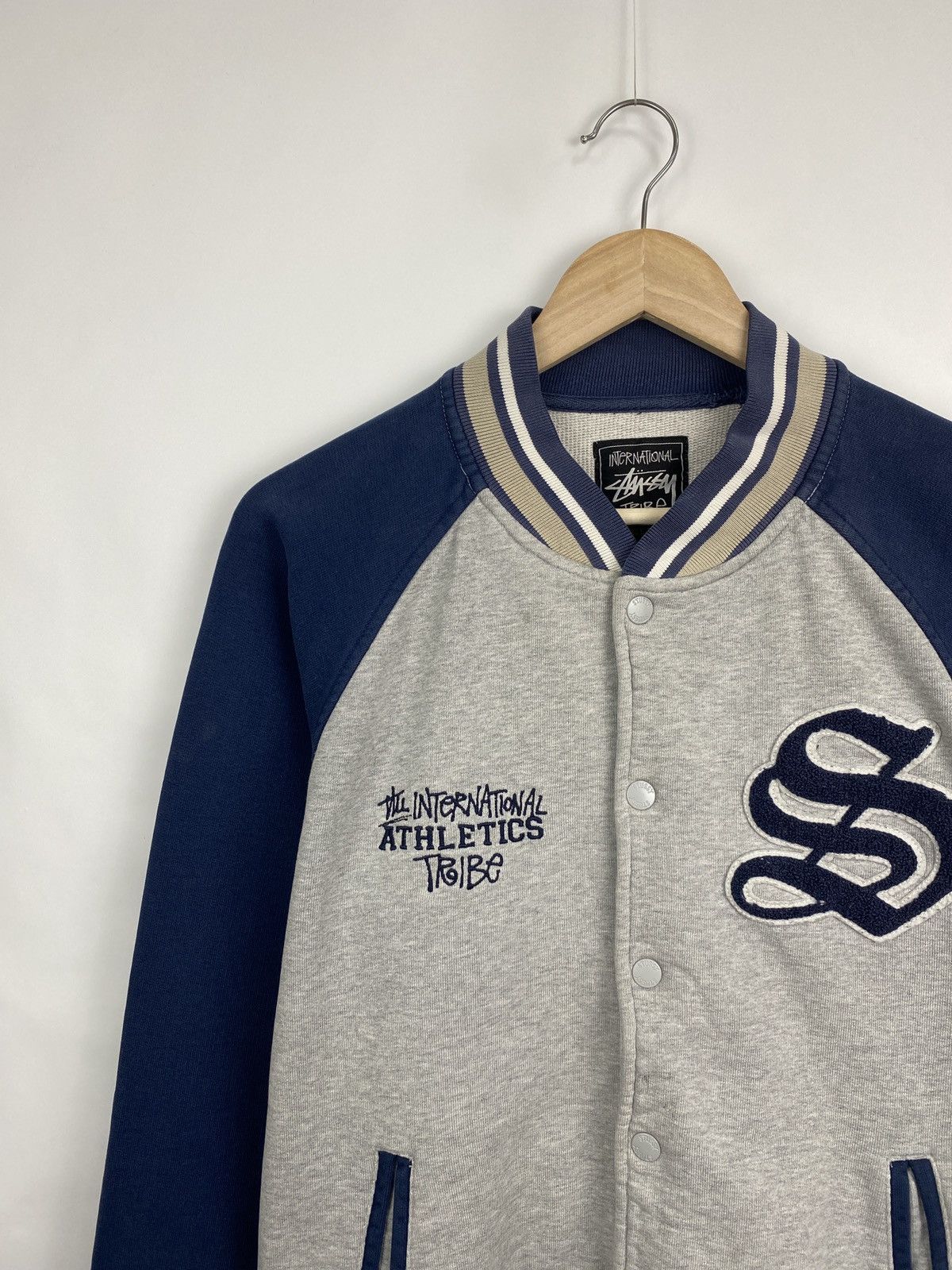 Stussy 🇺🇸 Vintage 90s Stussy International Tribe bomber Size US M / EU 48-50 / 2 - 2 Thumbnail