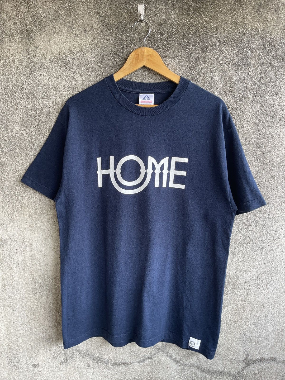 Band Tees Vintage 90s HOME JOHN LENNON Tshirt Size US L / EU 52-54 / 3 - 1 Thumbnail