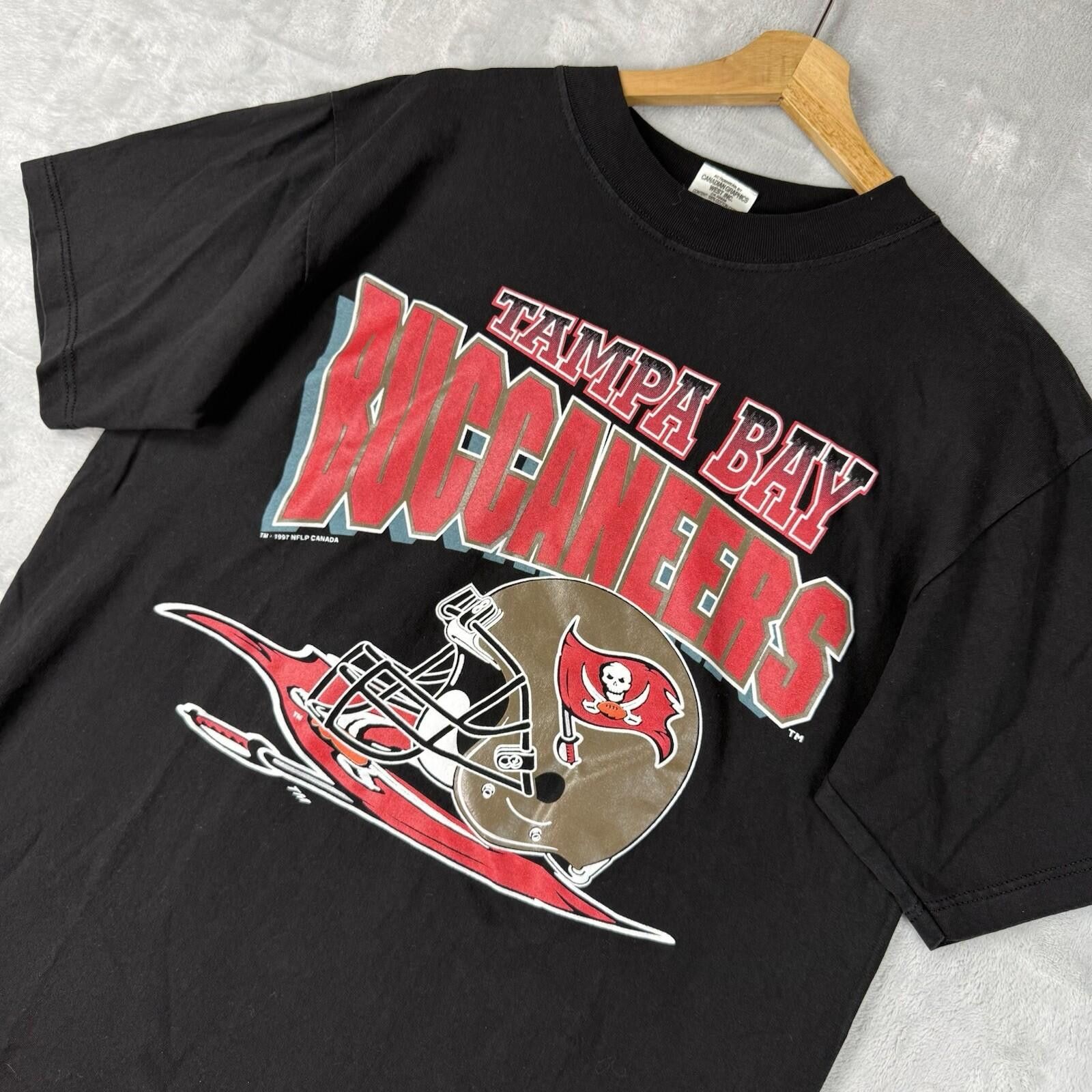Wales Bonner Vintage 1997 Tampa Bay Buccaneers Tee NFL M Canada Made Size US M / EU 48-50 / 2 - 1 Thumbnail