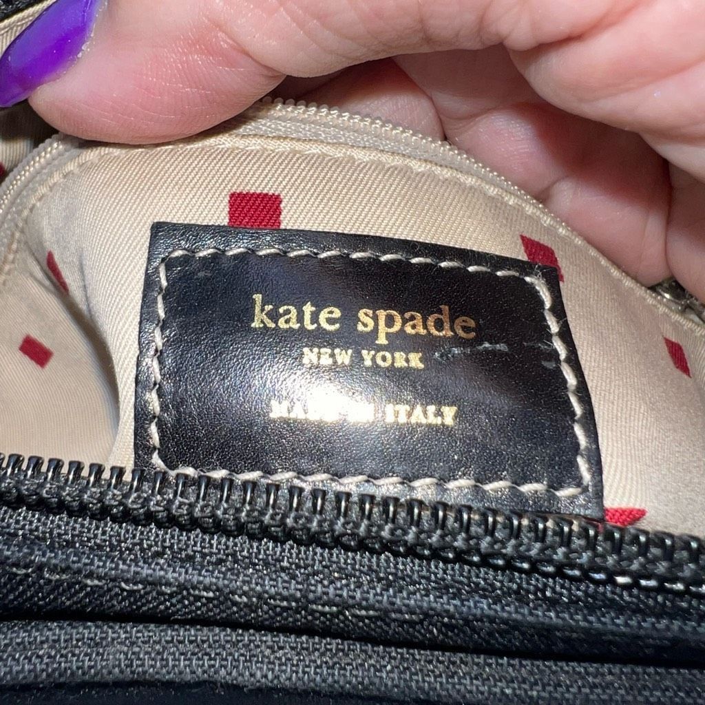 Kate Spade Kate Spade Made in Italy Vintage Red Square Interior Canvas and Leather Shoulder Bag Size ONE SIZE - 3 Thumbnail