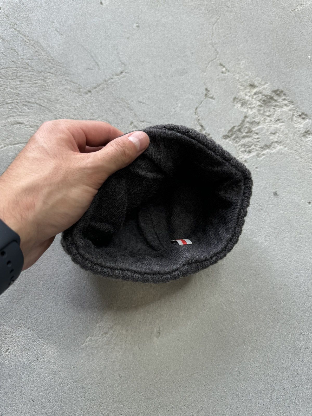 Prada Prada Beanie Hat Red Tab Size ONE SIZE - 5 Thumbnail