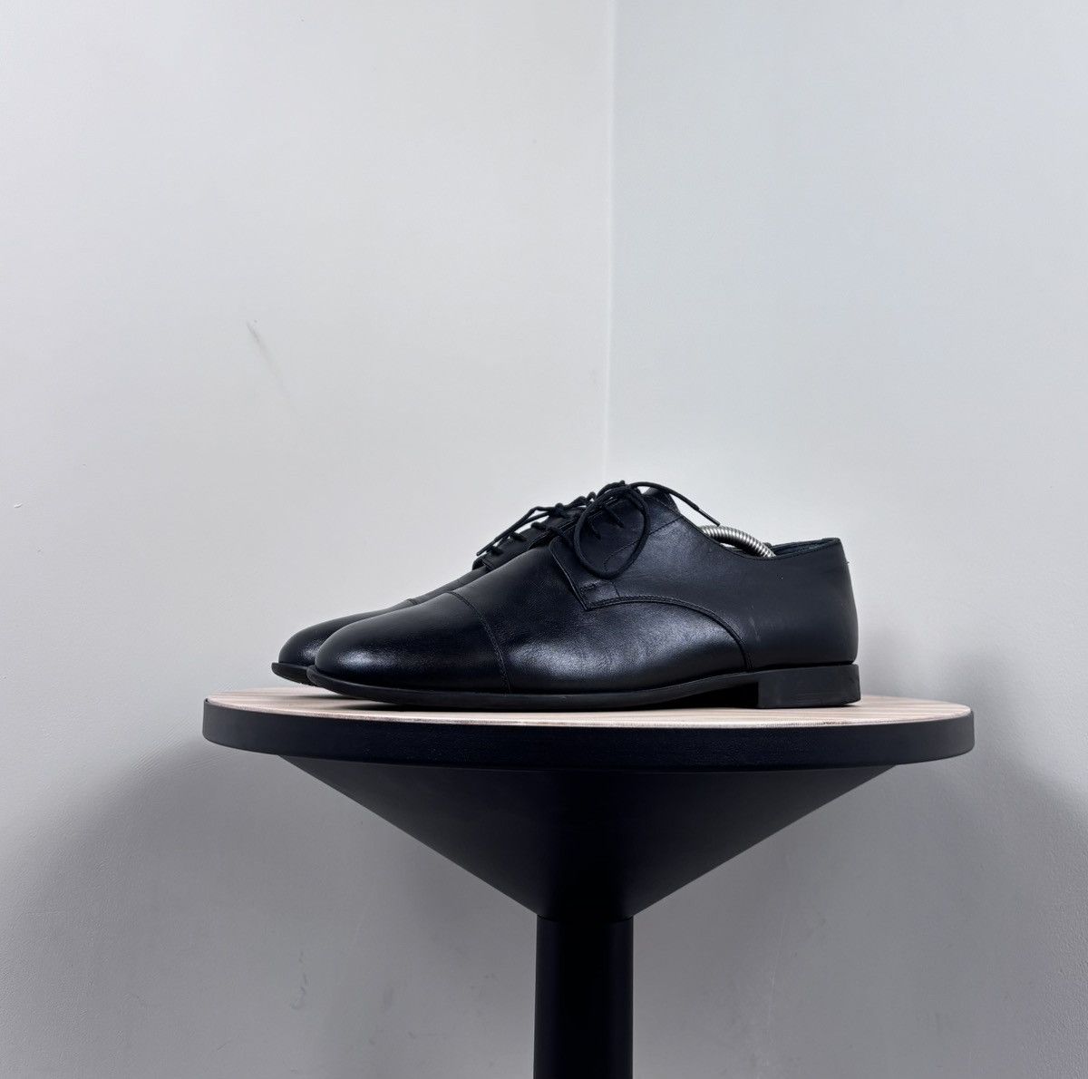 Hermes Hermes Men’s Black Leather Cap Toe Derby Dress Shoes Size US 8 / EU 41 - 7 Thumbnail
