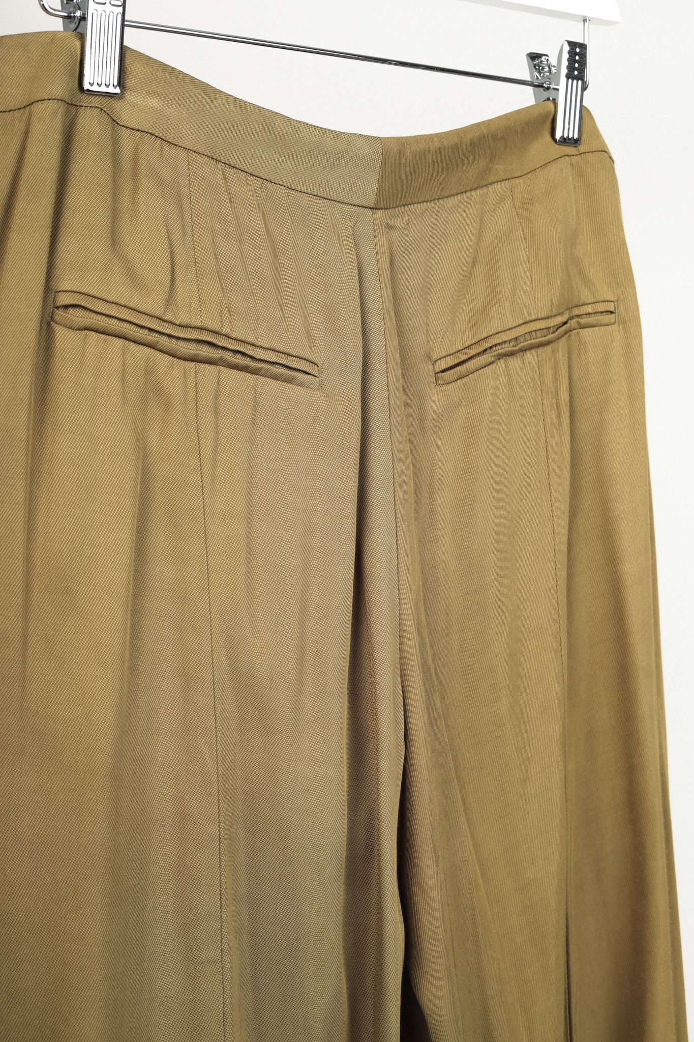 DOROTHEE SCHUMACHER Dorothee Schumacher Khaki Spit Leg Light Trousers Size 31" - 7 Thumbnail