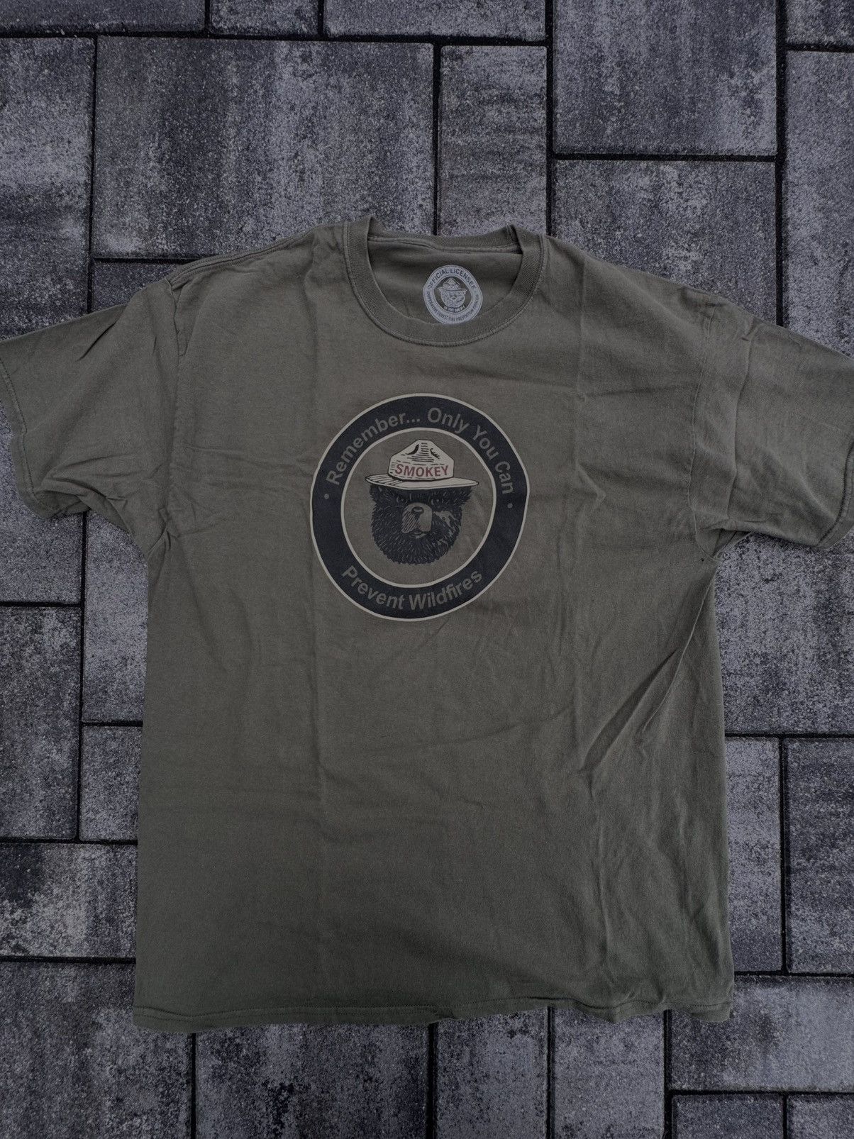 Band Tees × Vintage ORIGINAL SMOKEY BEAR GRAPHIC TEE JAPAN STREETWEAR VINTAGE Size US XL / EU 56 / 4 - 1 Thumbnail